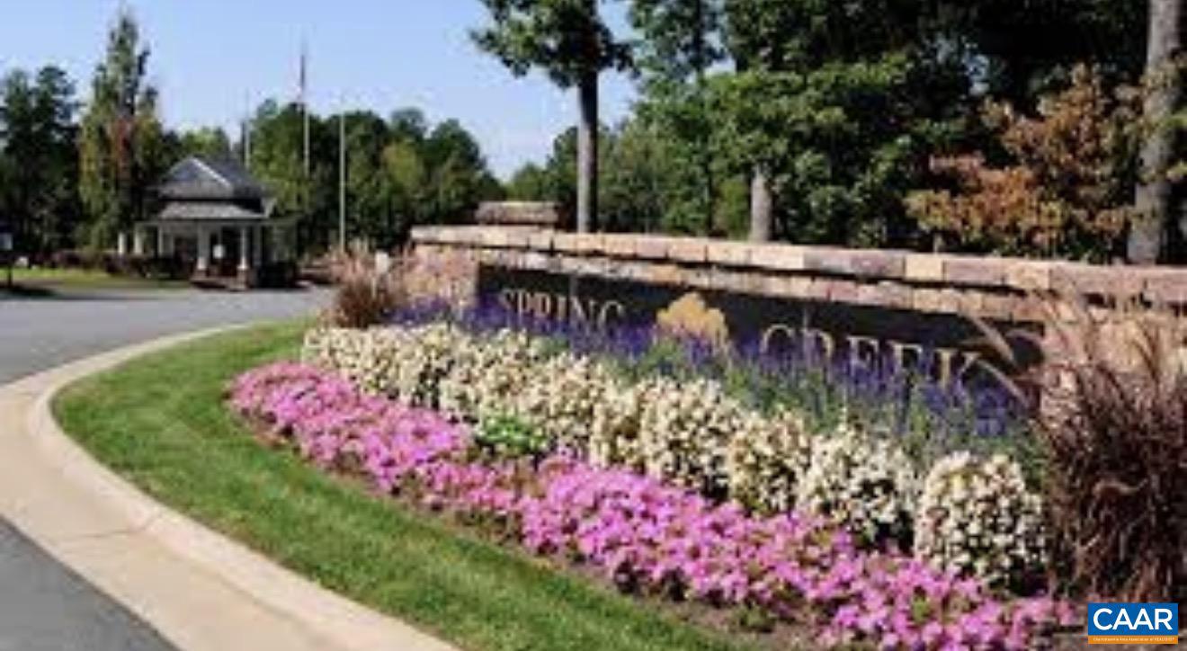 SPRING CREEK - Residential