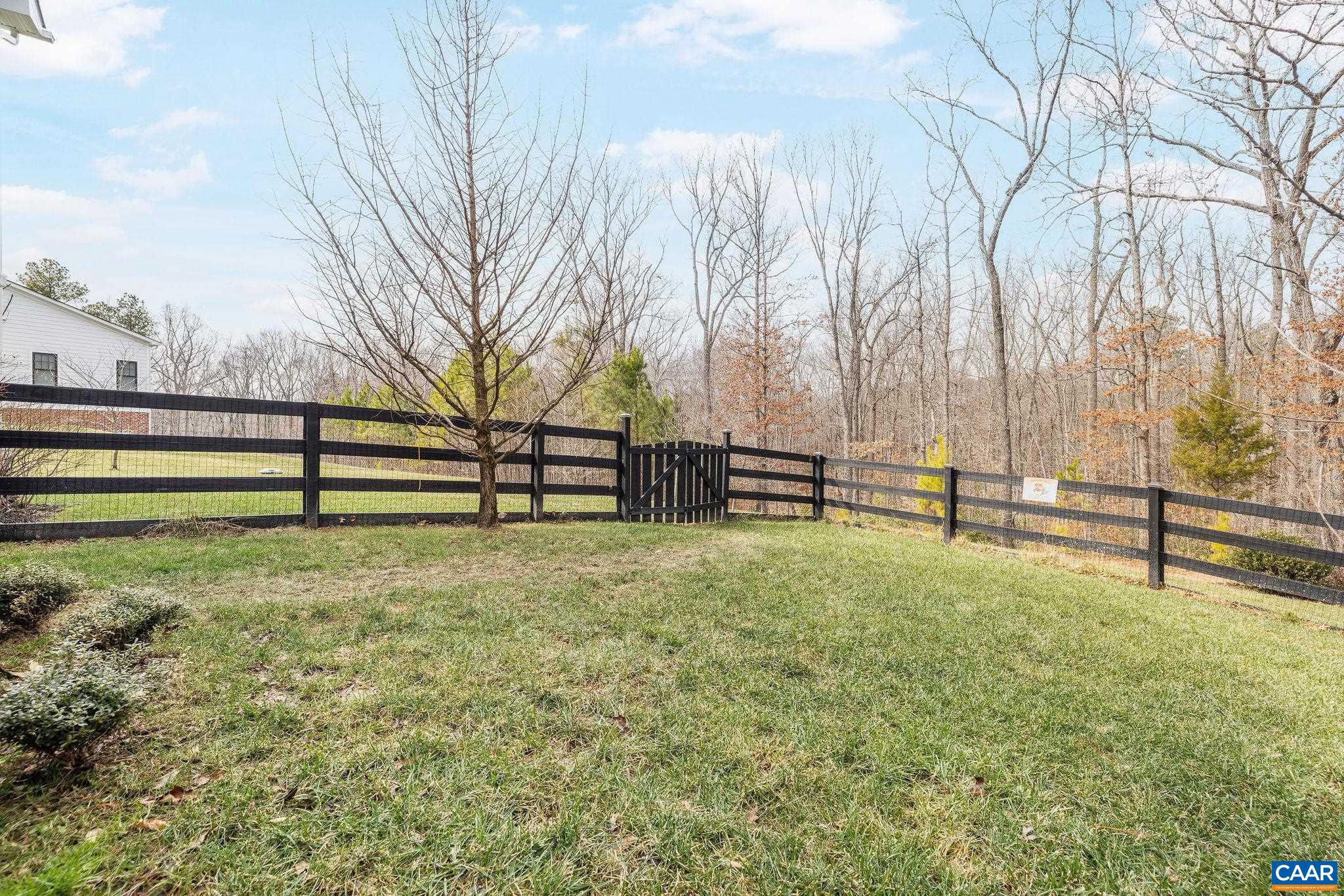 SPRING CREEK - Residential
