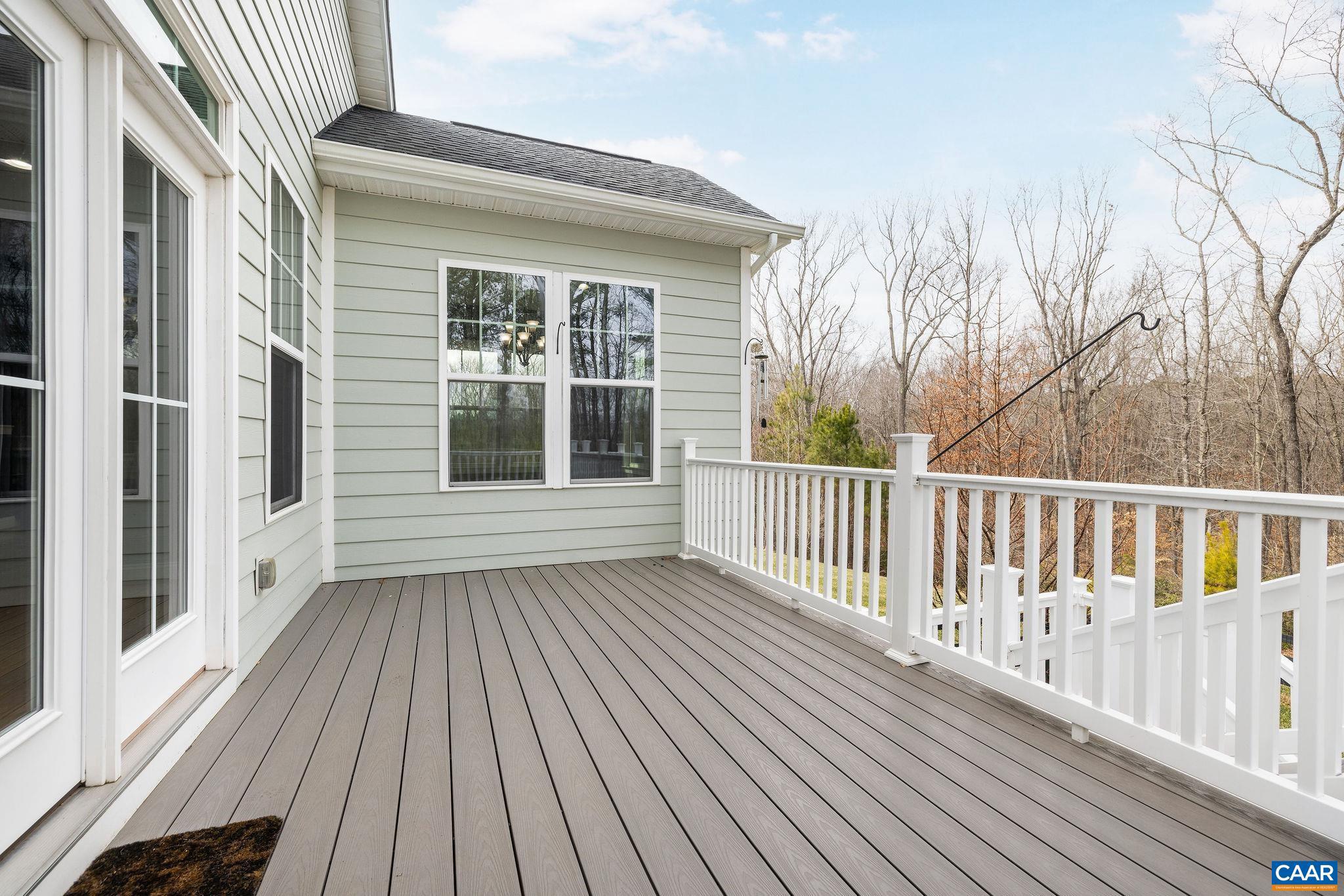 SPRING CREEK - Residential