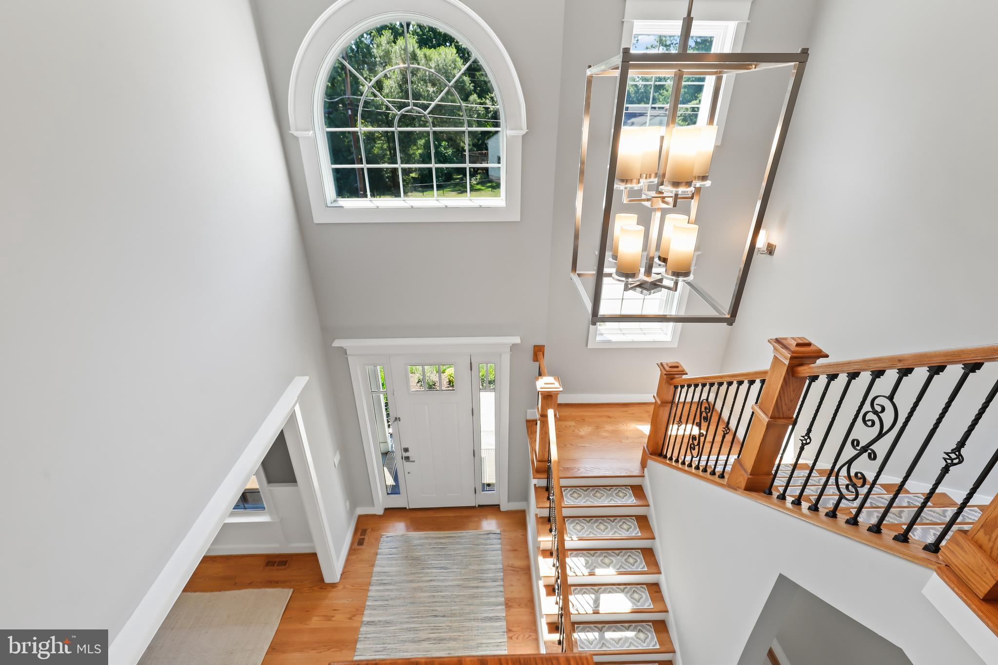 VIENNA WOODS - Residential