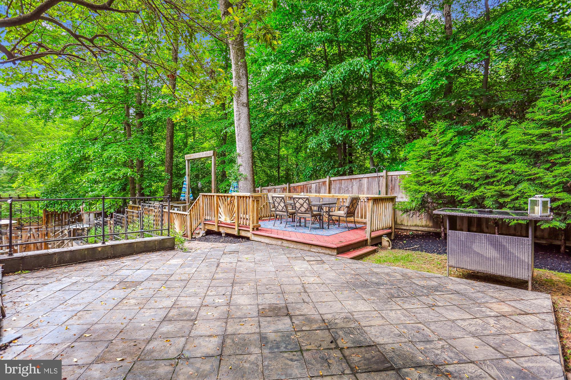 BURNING TREE ESTATES - Residential