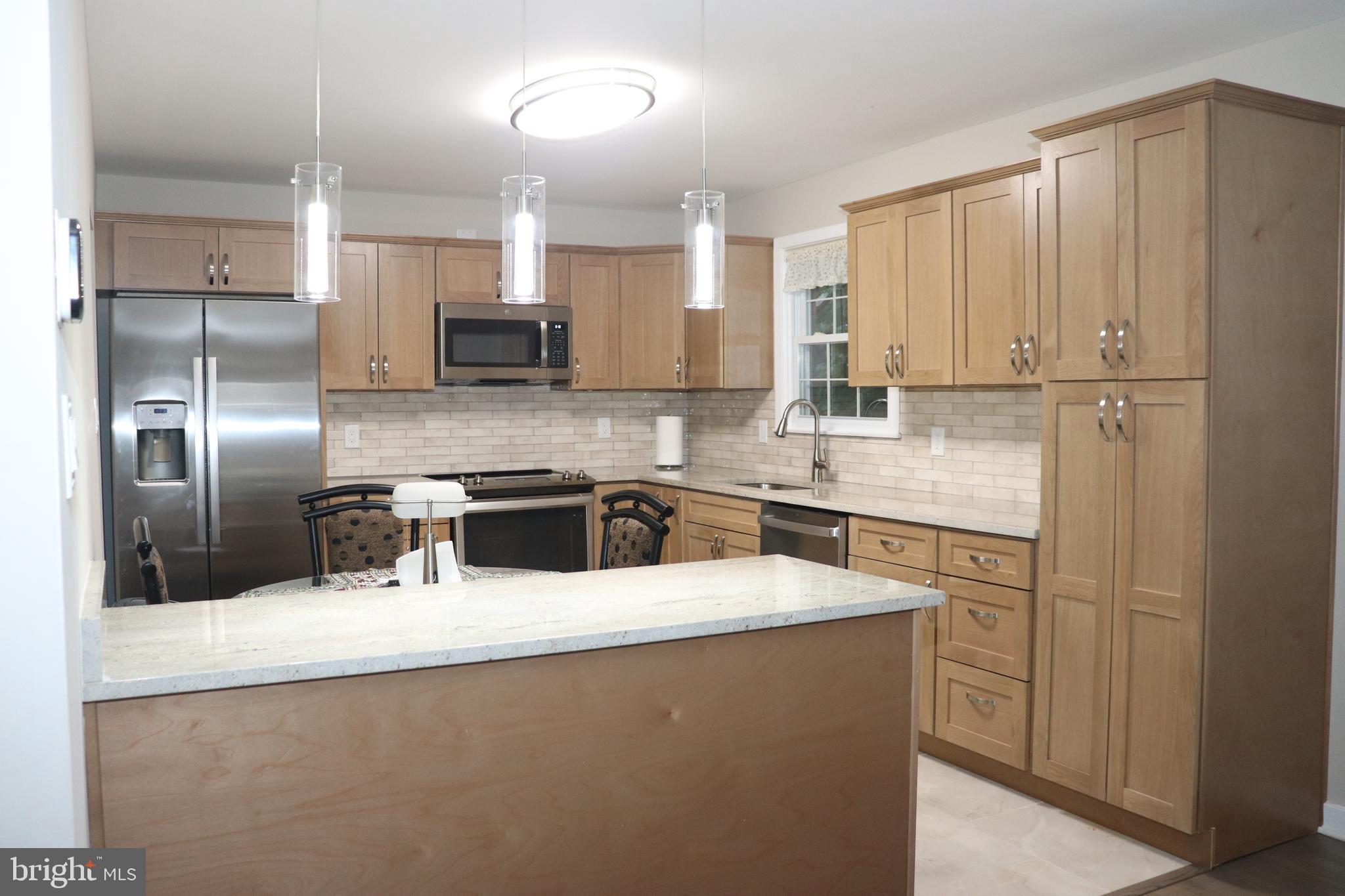 CALVERTON - Residential