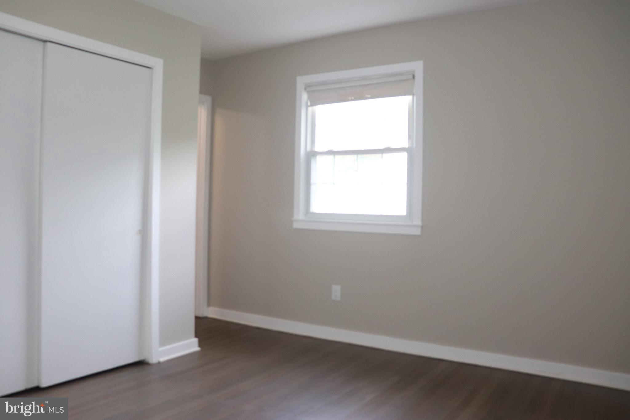 CALVERTON - Residential