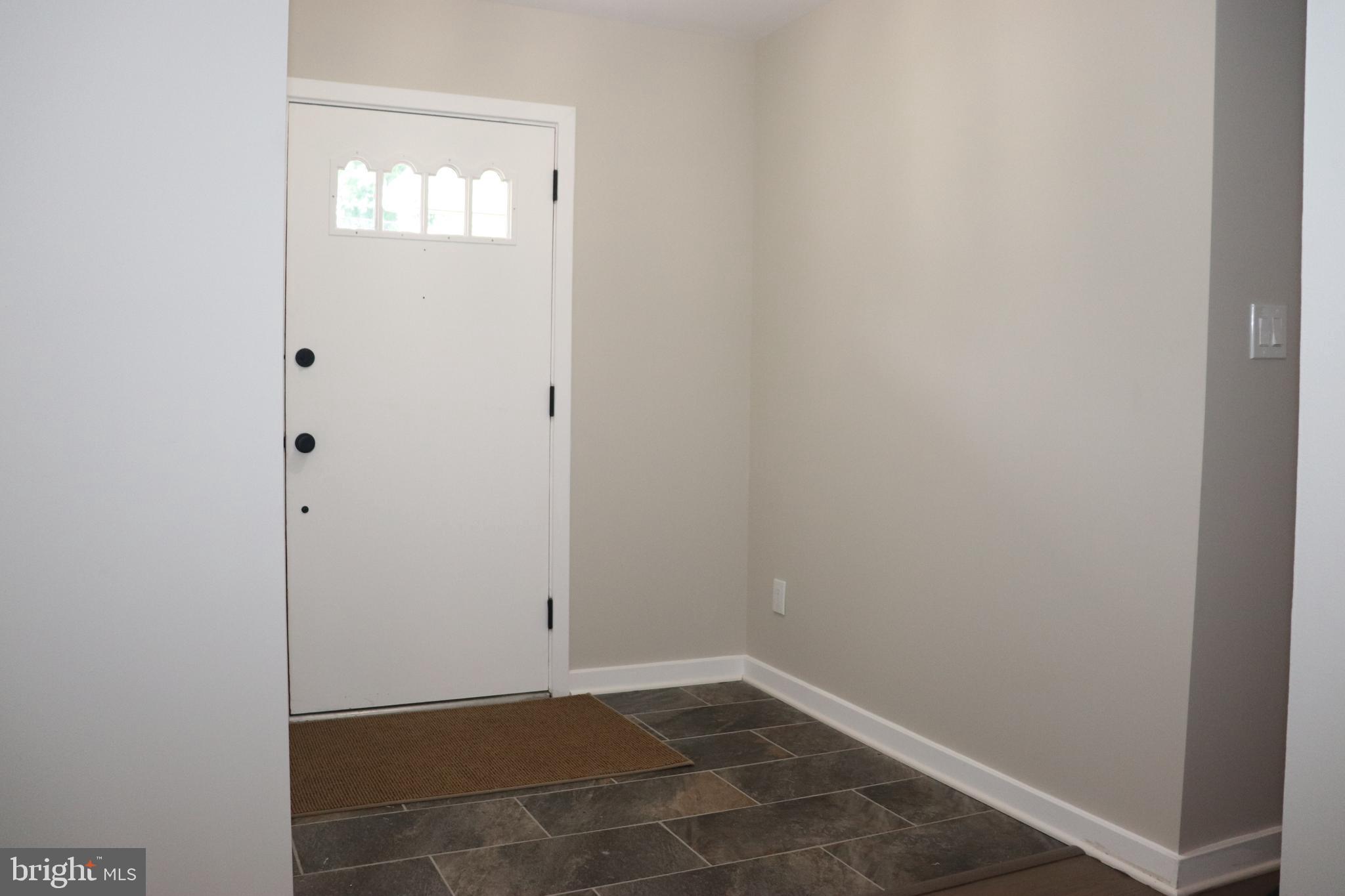 CALVERTON - Residential