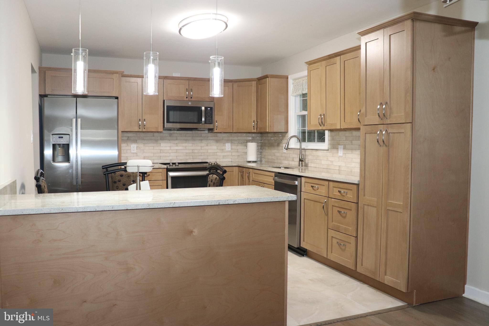 CALVERTON - Residential