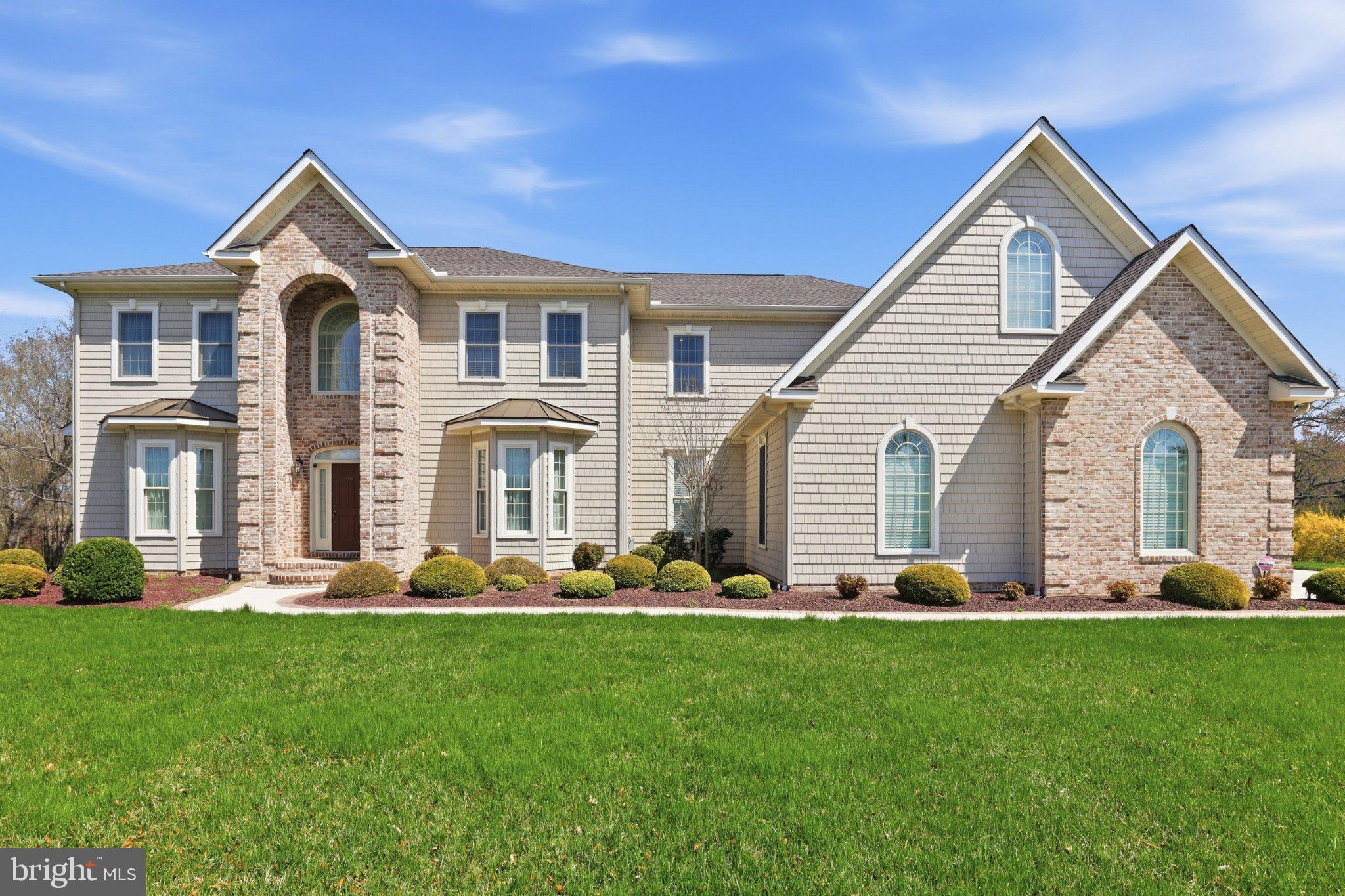 HAVEN LAKE ESTS - Residential