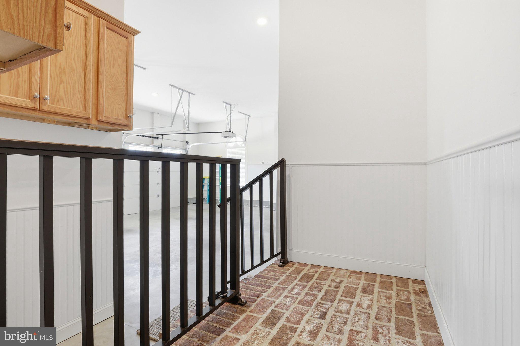 HAVEN LAKE ESTS - Residential
