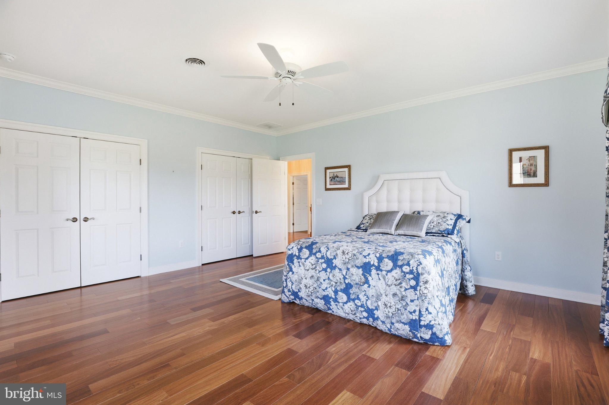 HAVEN LAKE ESTS - Residential