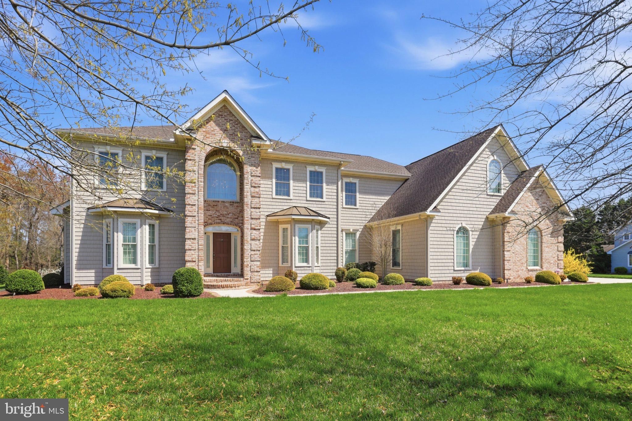 HAVEN LAKE ESTS - Residential