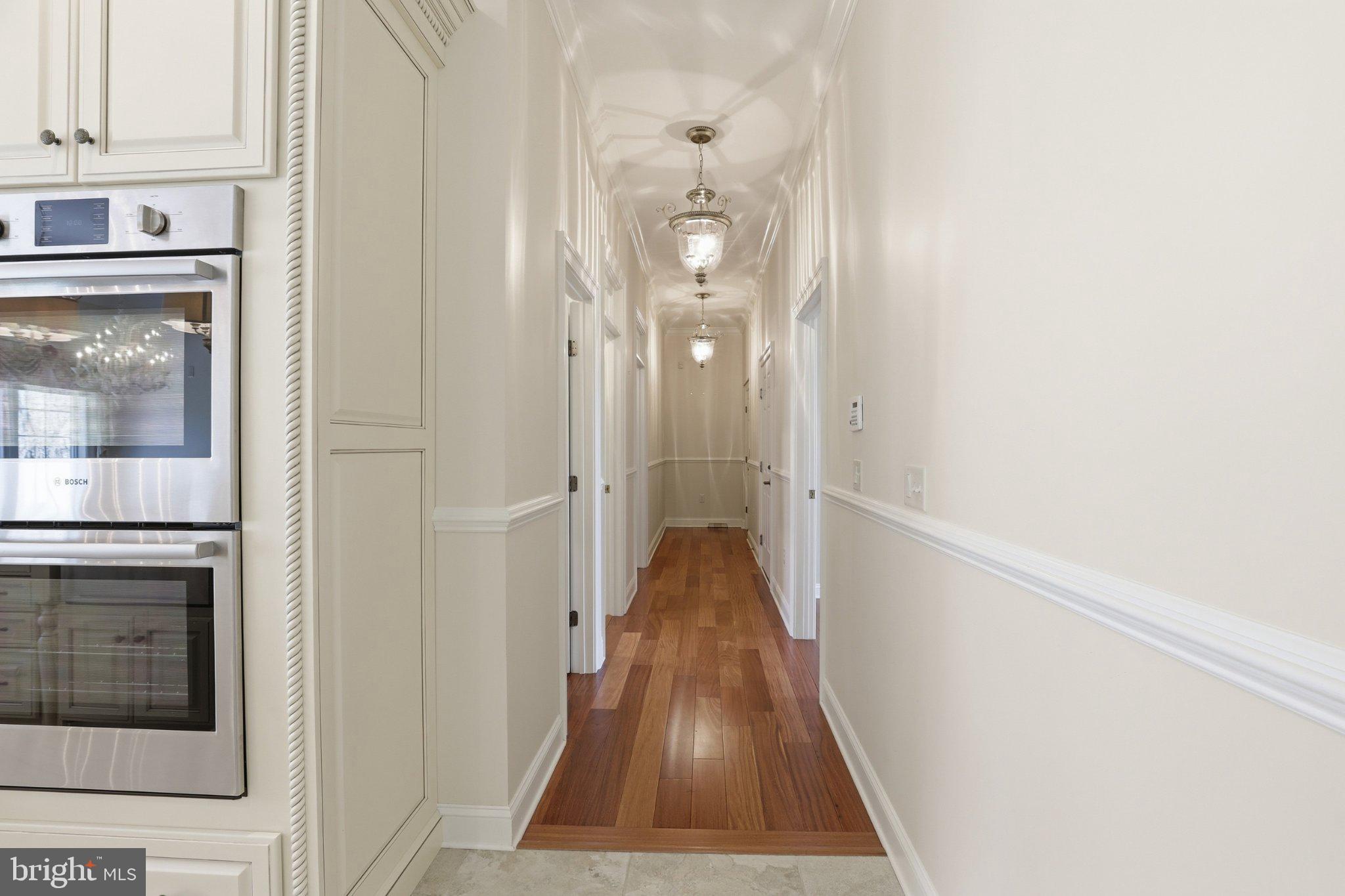 HAVEN LAKE ESTS - Residential
