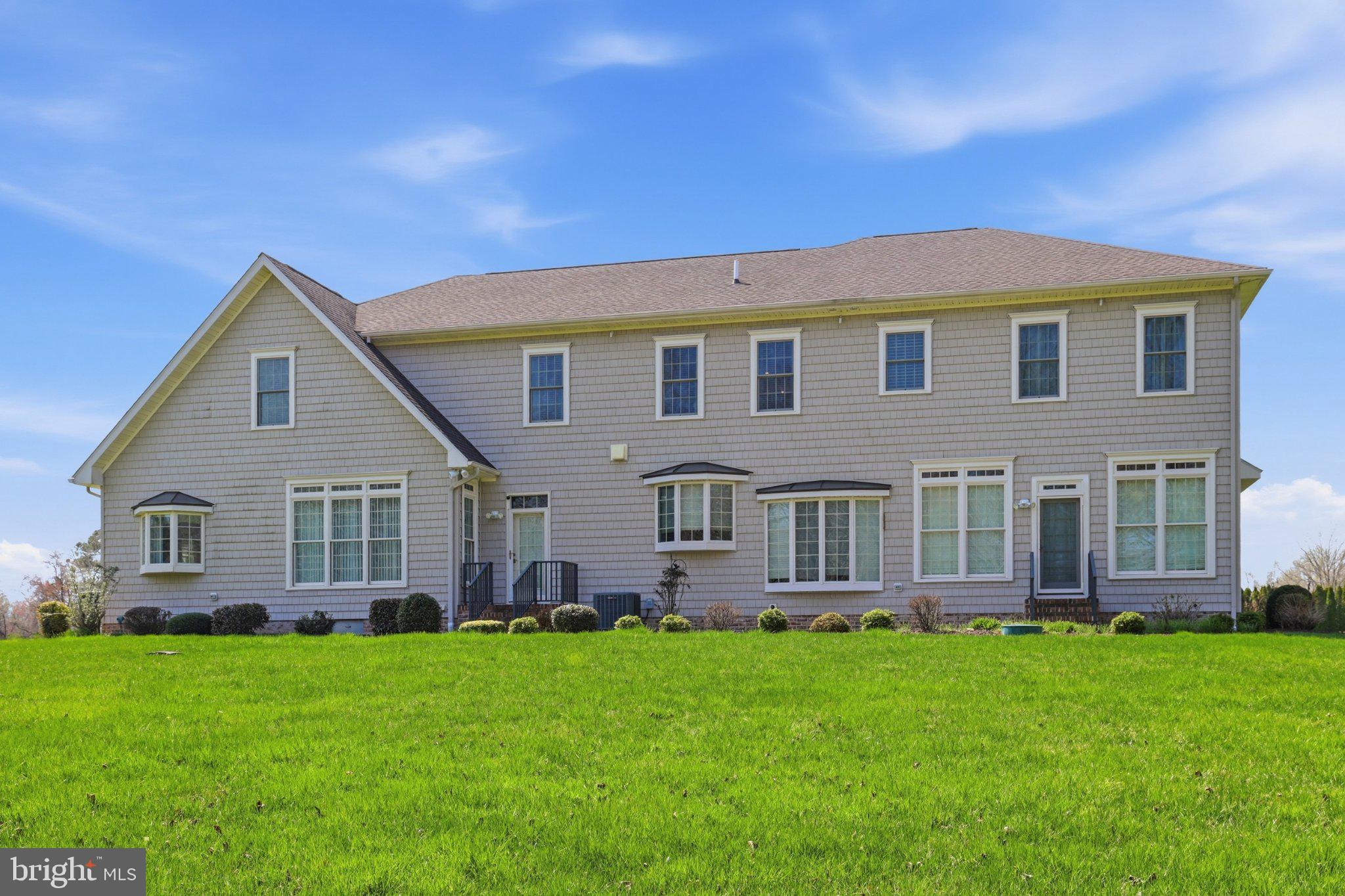 HAVEN LAKE ESTS - Residential