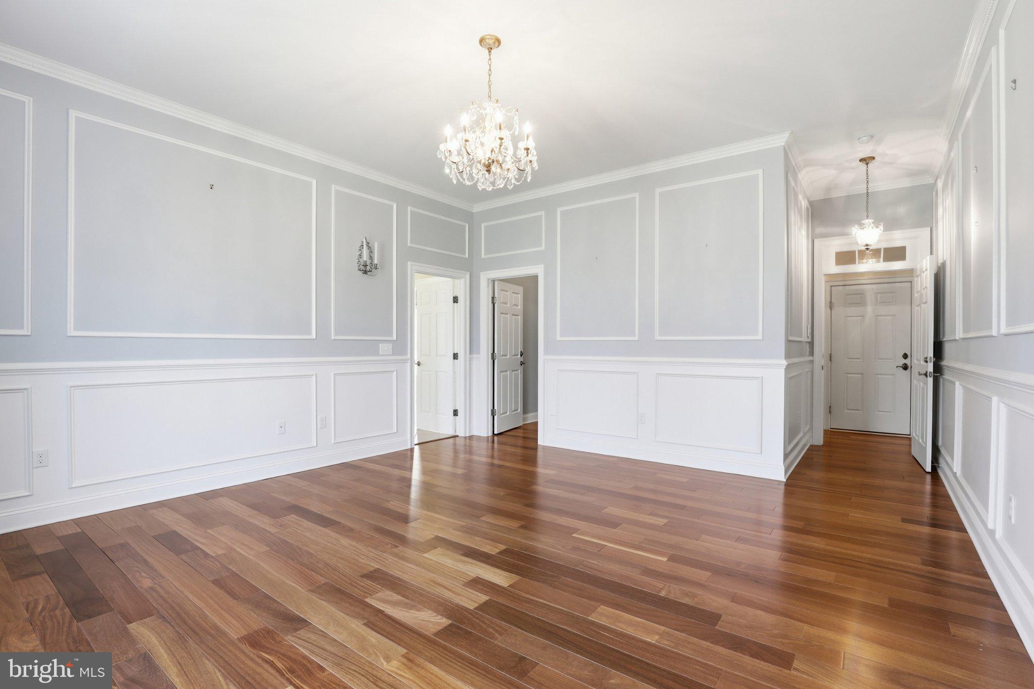 HAVEN LAKE ESTS - Residential