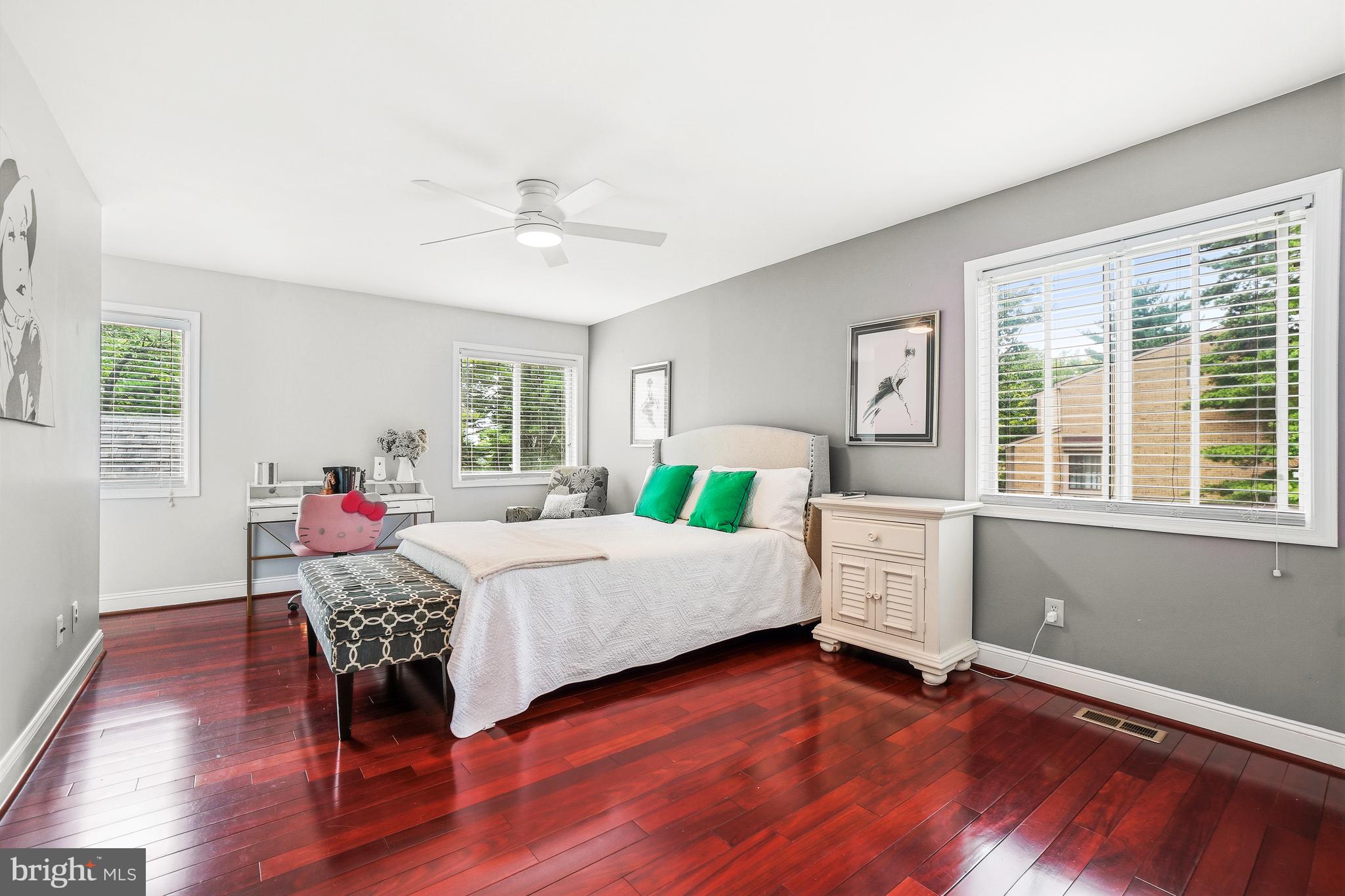 HIGHLAND HALL - Residential