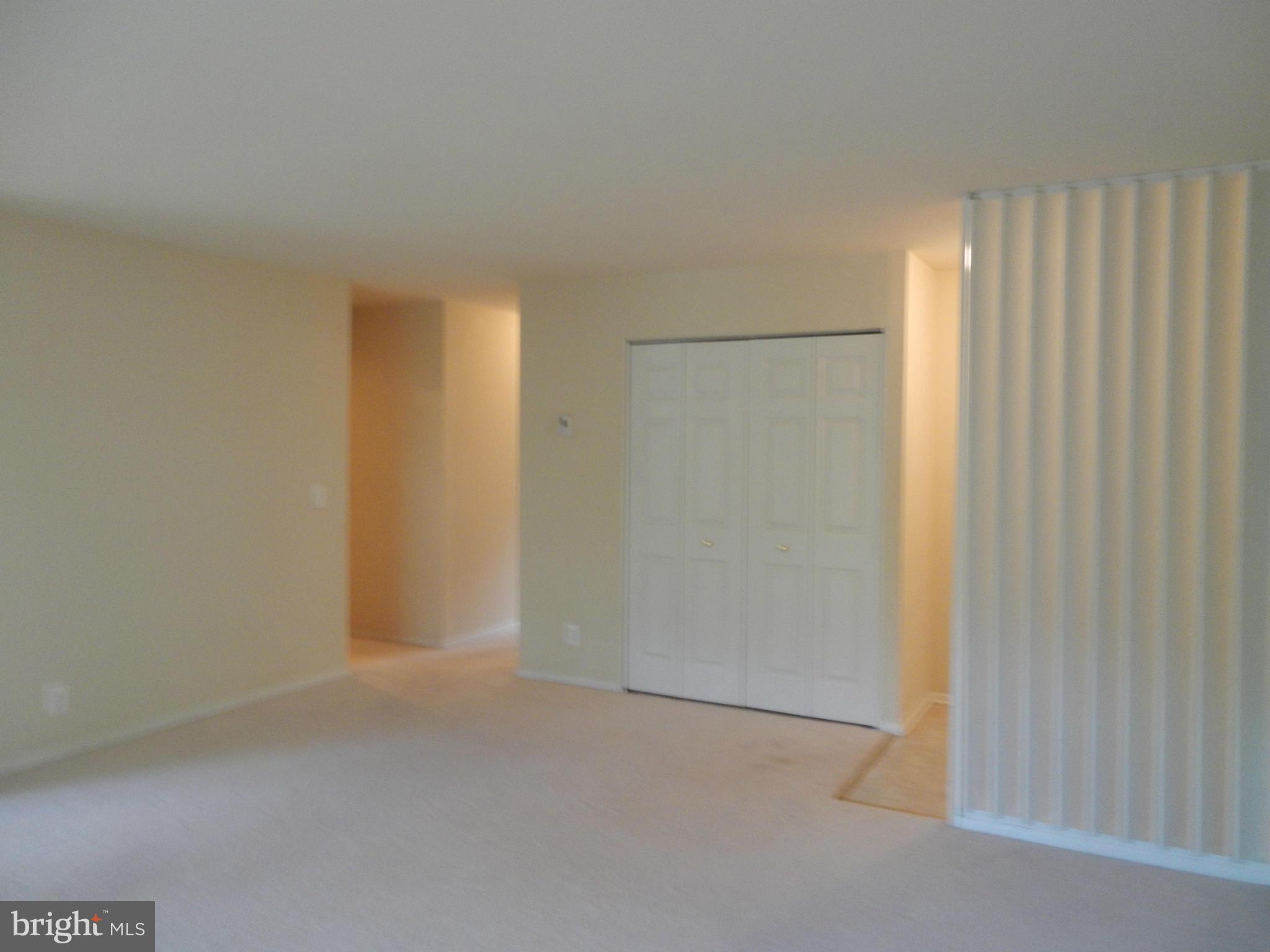 HICKORY HILLS CONDOMINIUMS - Residential Lease