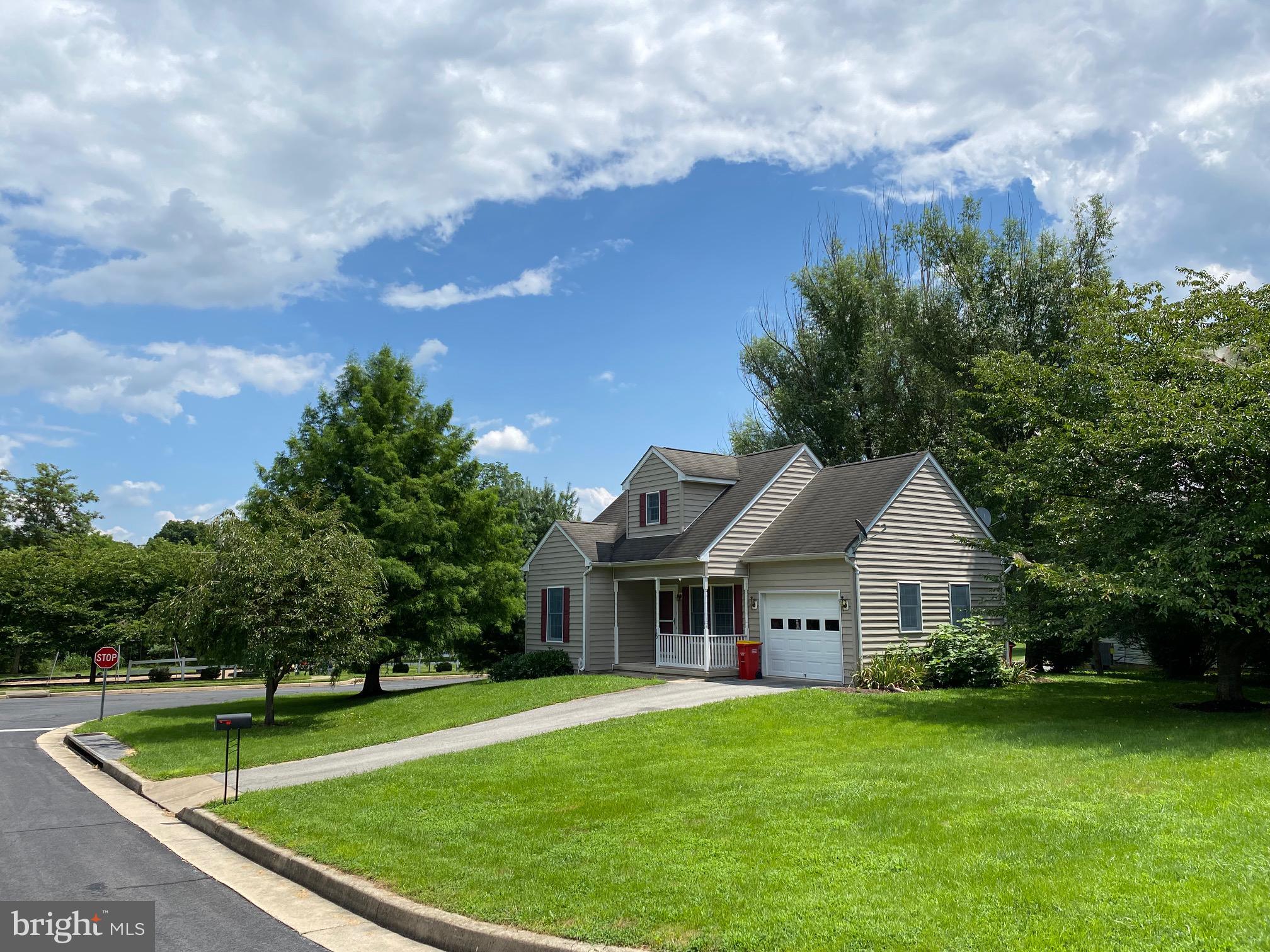 MADDEX FARM - Residential Lease