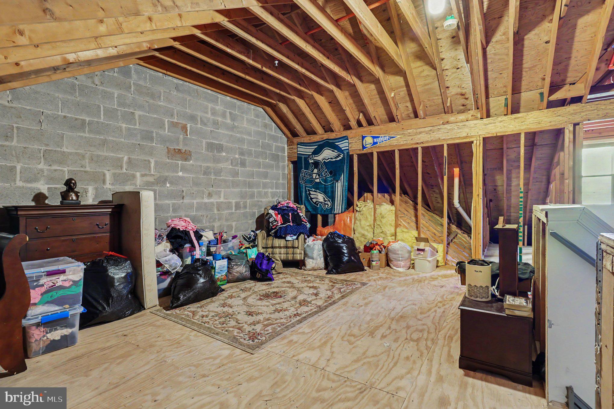 CENTER POINT FARM - Residential