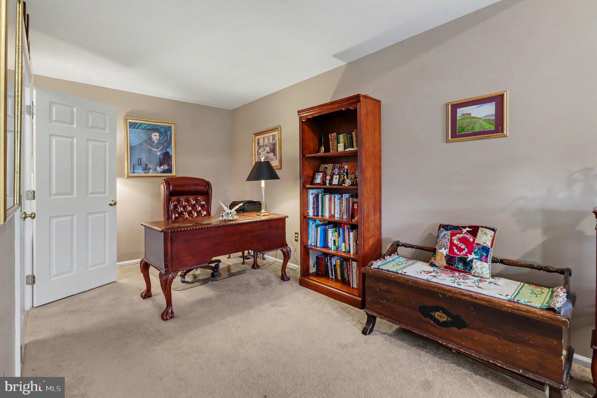 CENTER POINT FARM - Residential