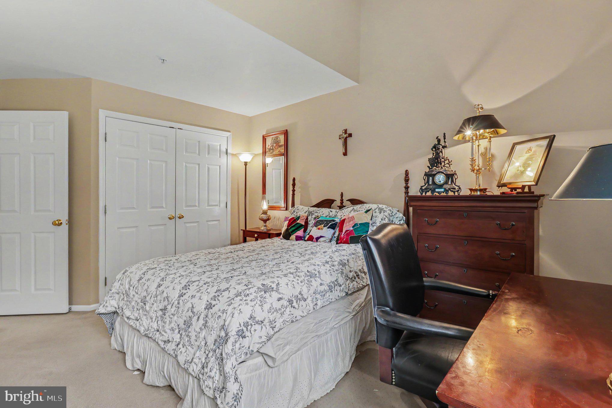 CENTER POINT FARM - Residential