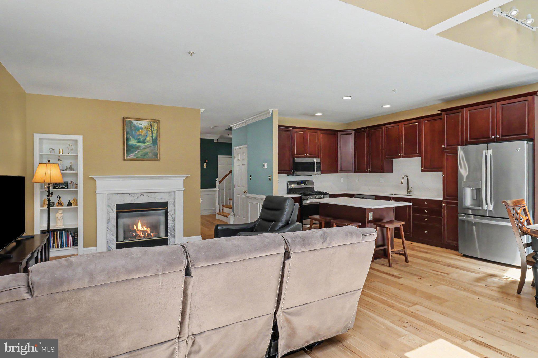 CENTER POINT FARM - Residential