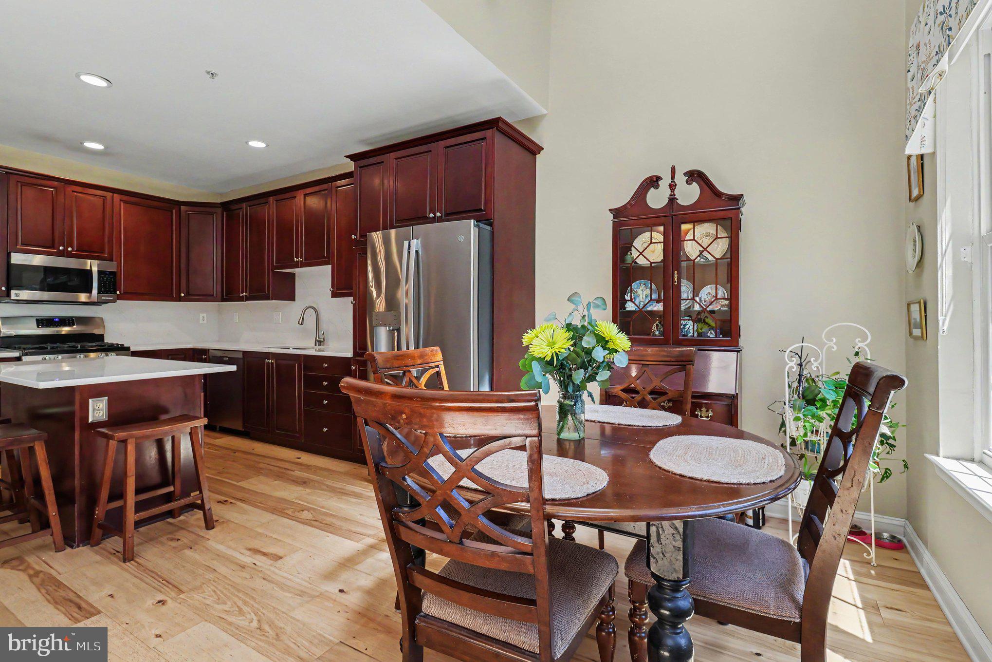 CENTER POINT FARM - Residential