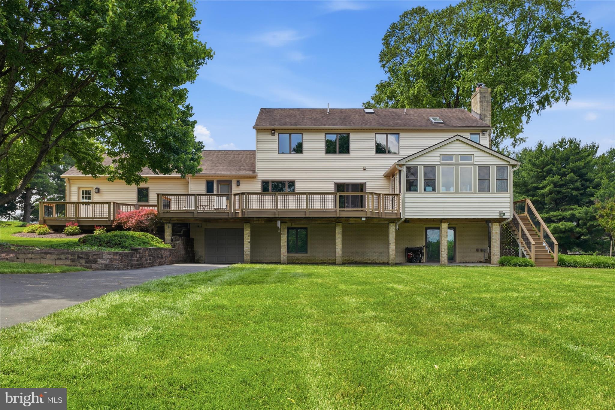 BANNER COUNTRY - Residential