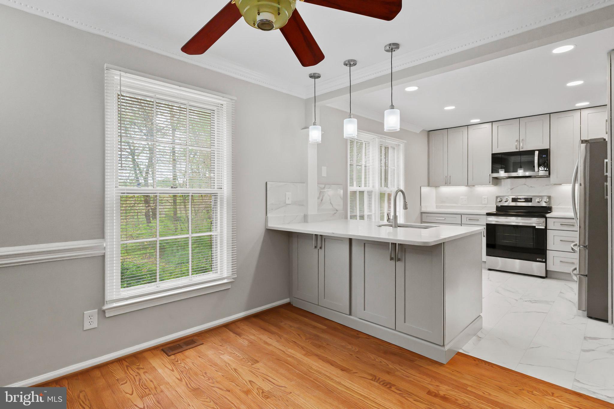 HUNTINGTON AT MT VERNON - Residential Lease