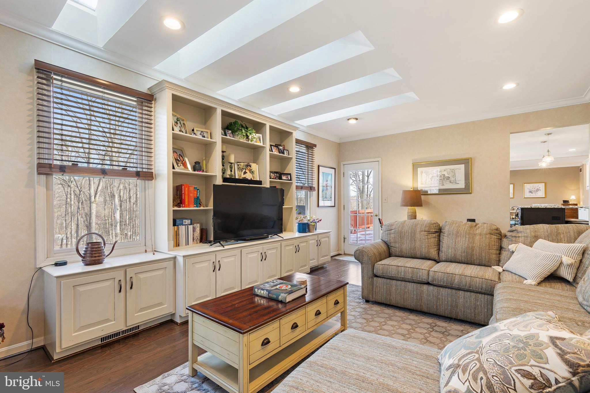 WOODLEAF - Residential