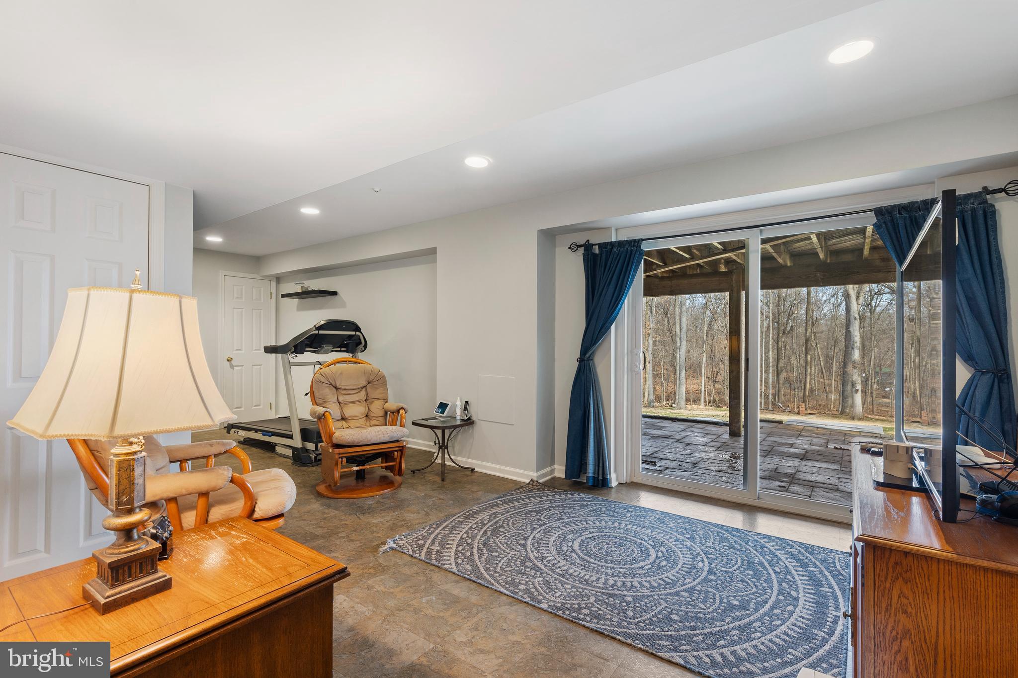 WOODLEAF - Residential