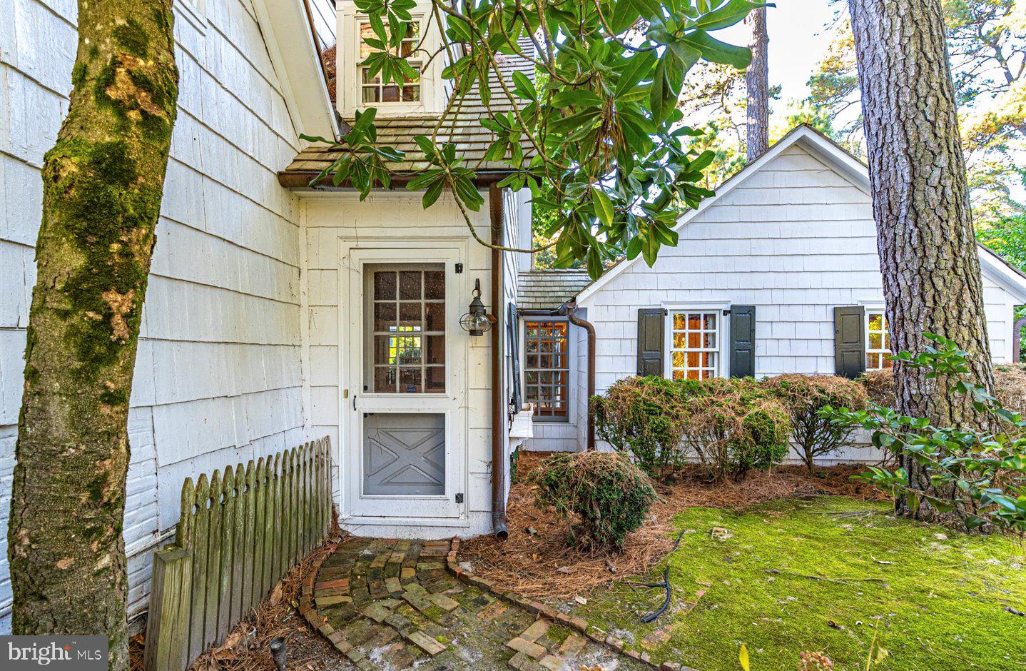 NORTH REHOBOTH - Residential