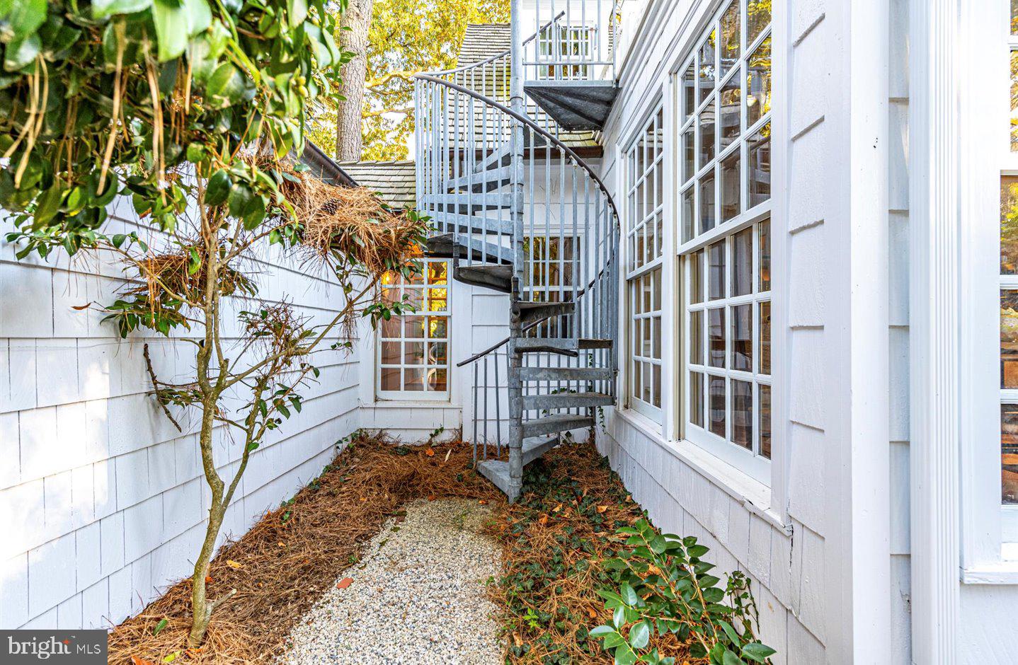 NORTH REHOBOTH - Residential