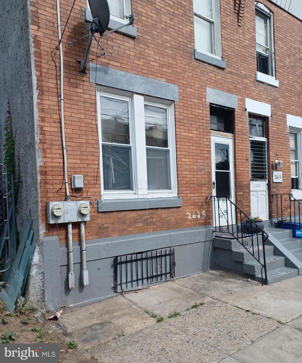 STRAWBERRY MANSION - Residential Income
