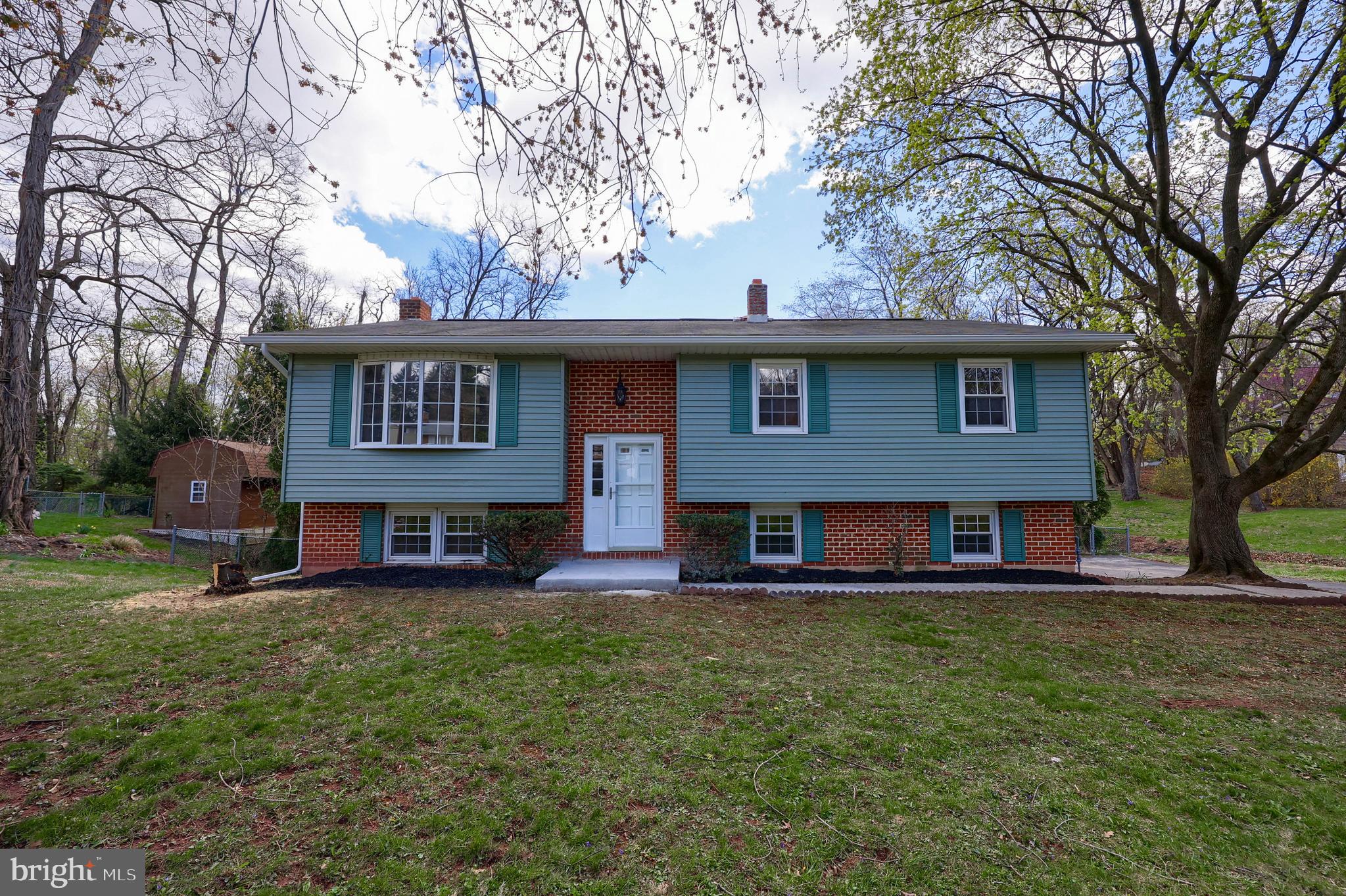 FAIRVIEW - Residential