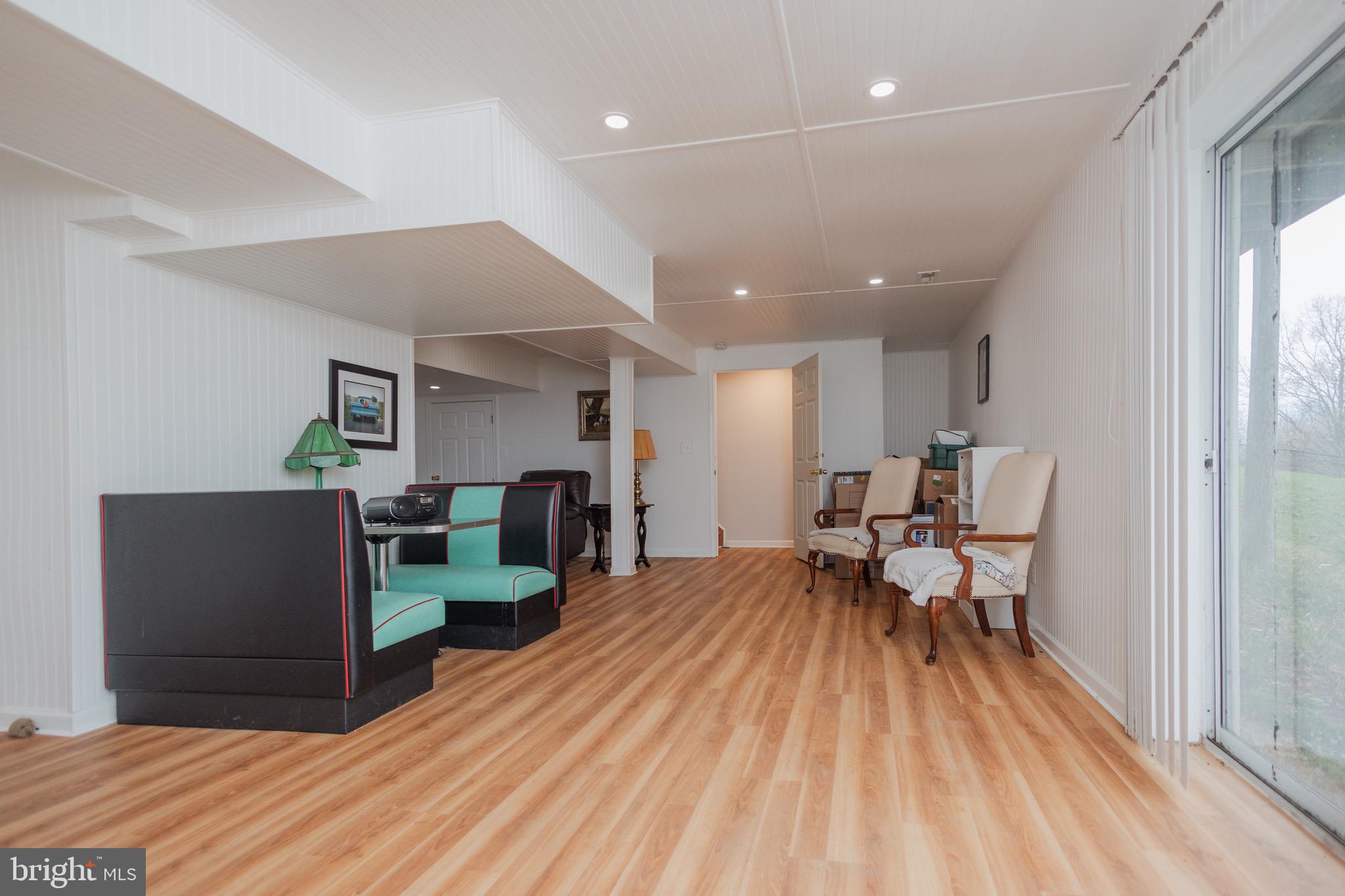 ROLLING ACRES - Residential