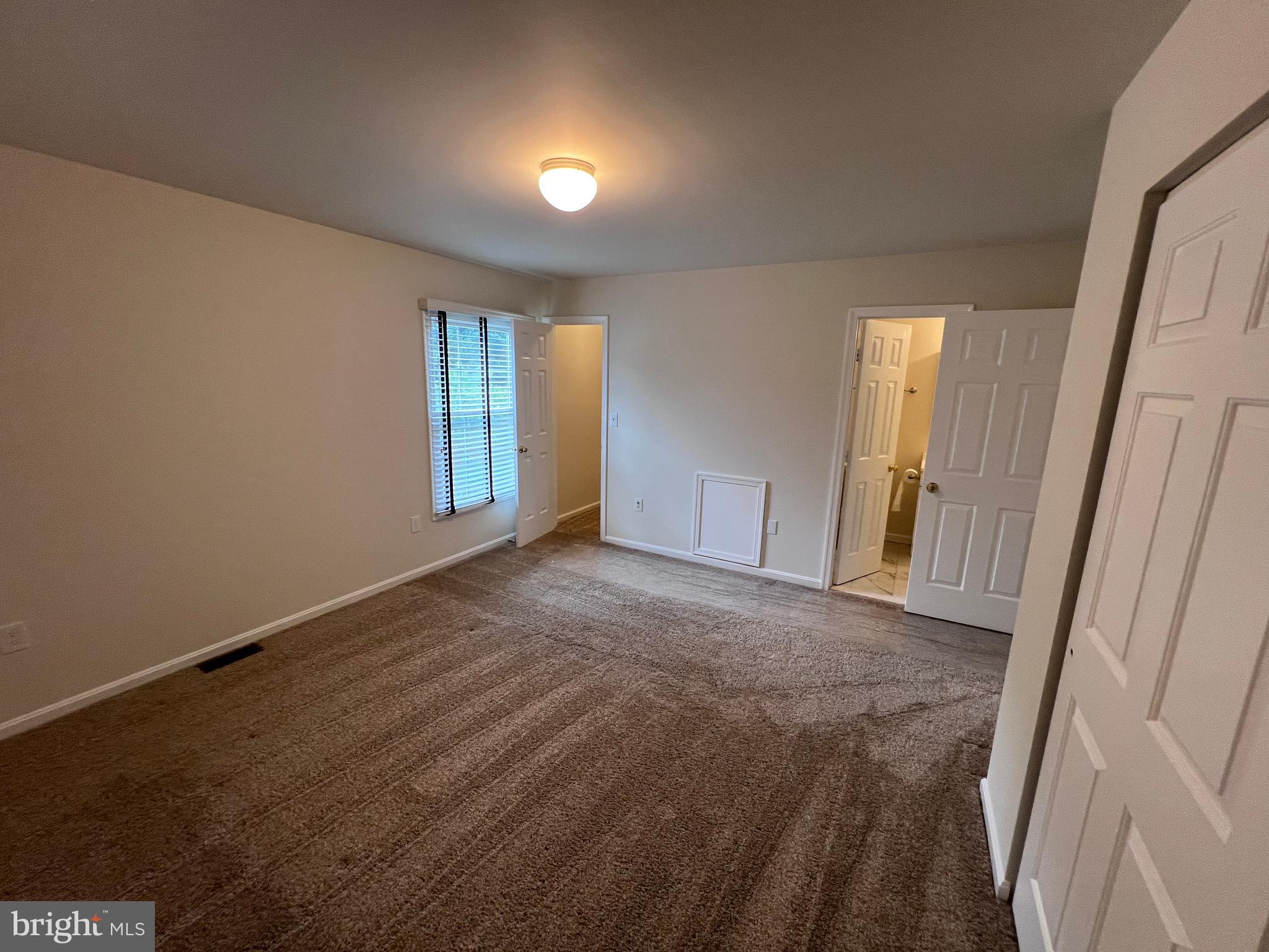 THE PINES - Residential