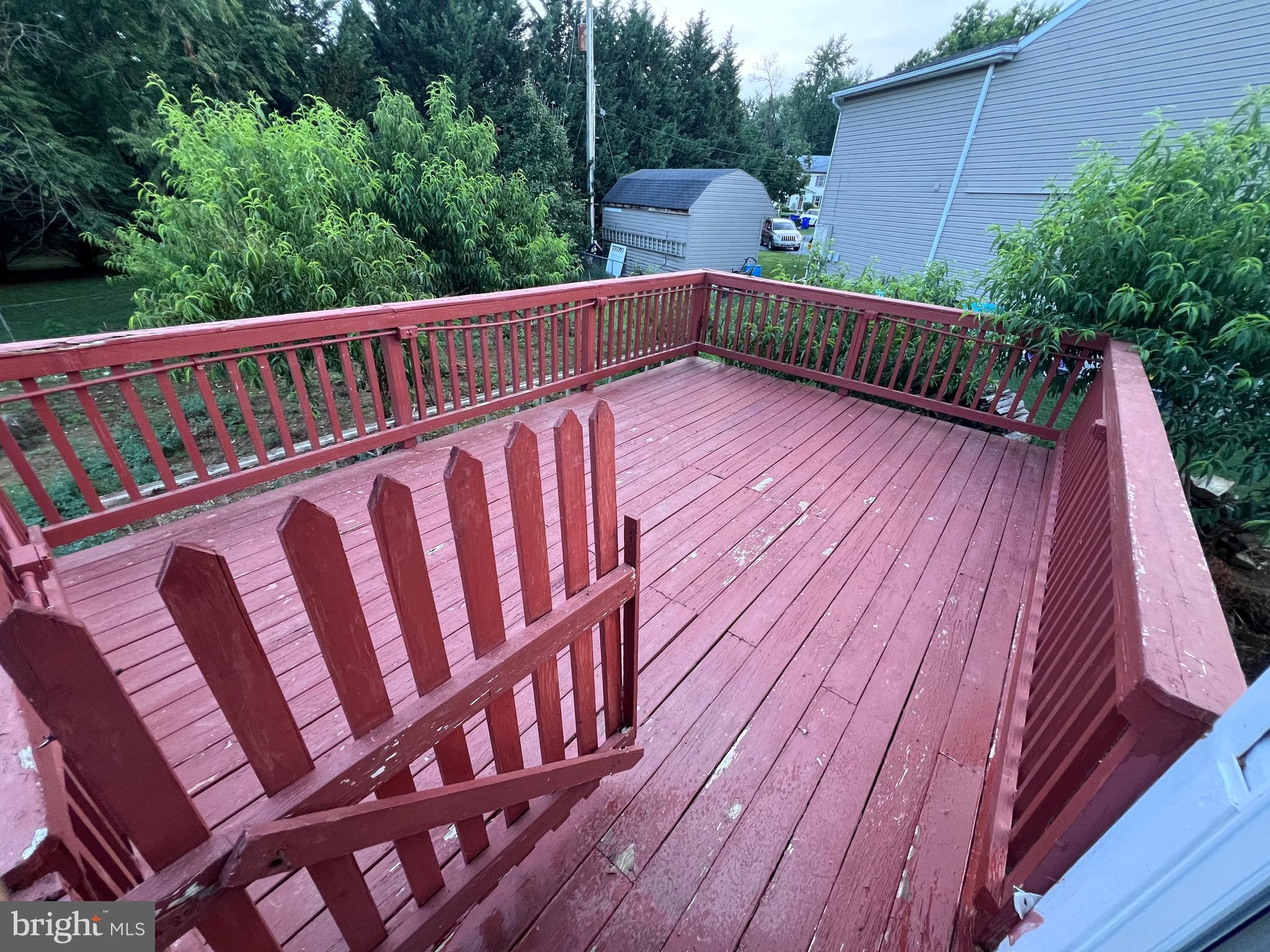 THE PINES - Residential
