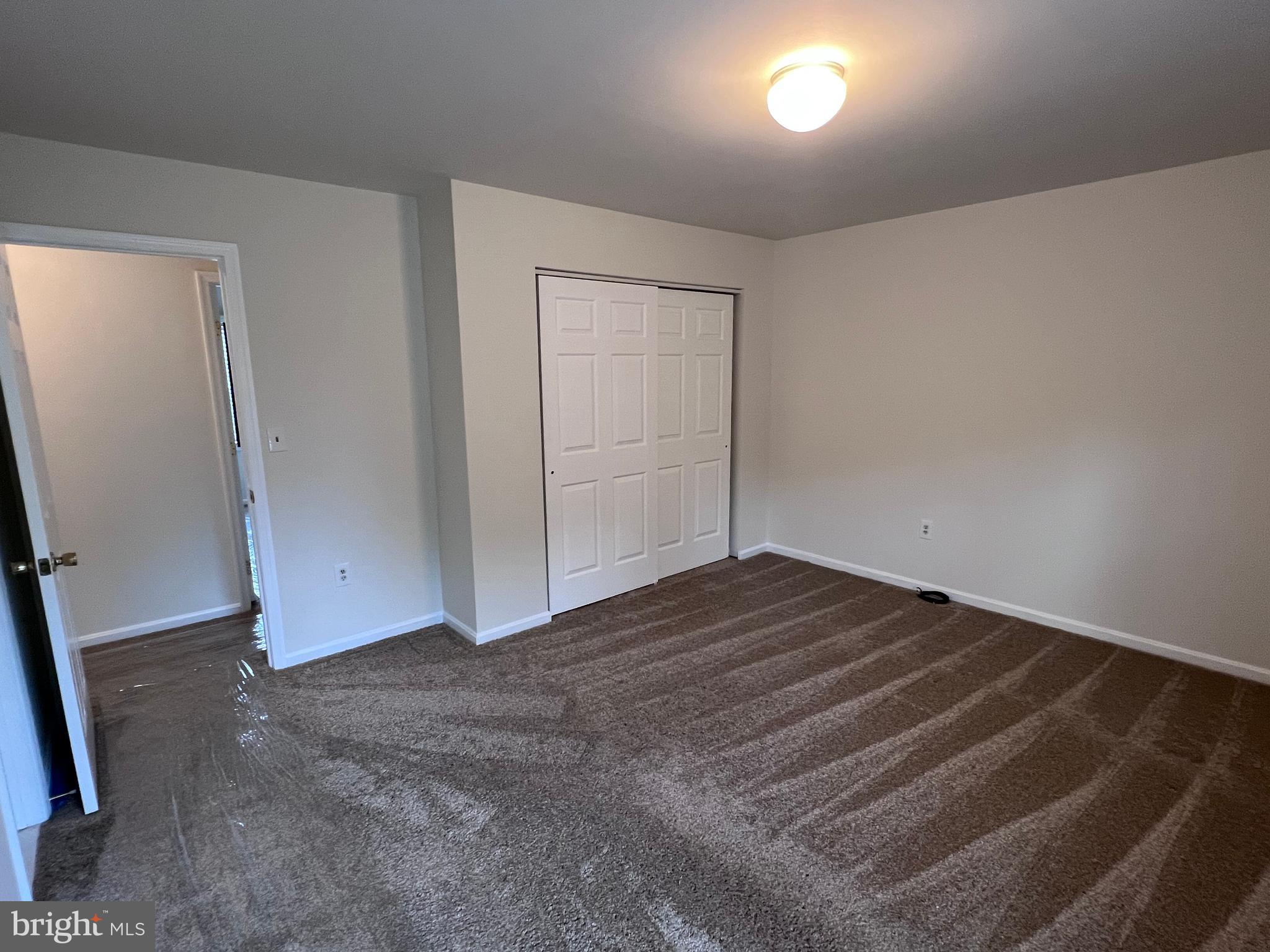 THE PINES - Residential