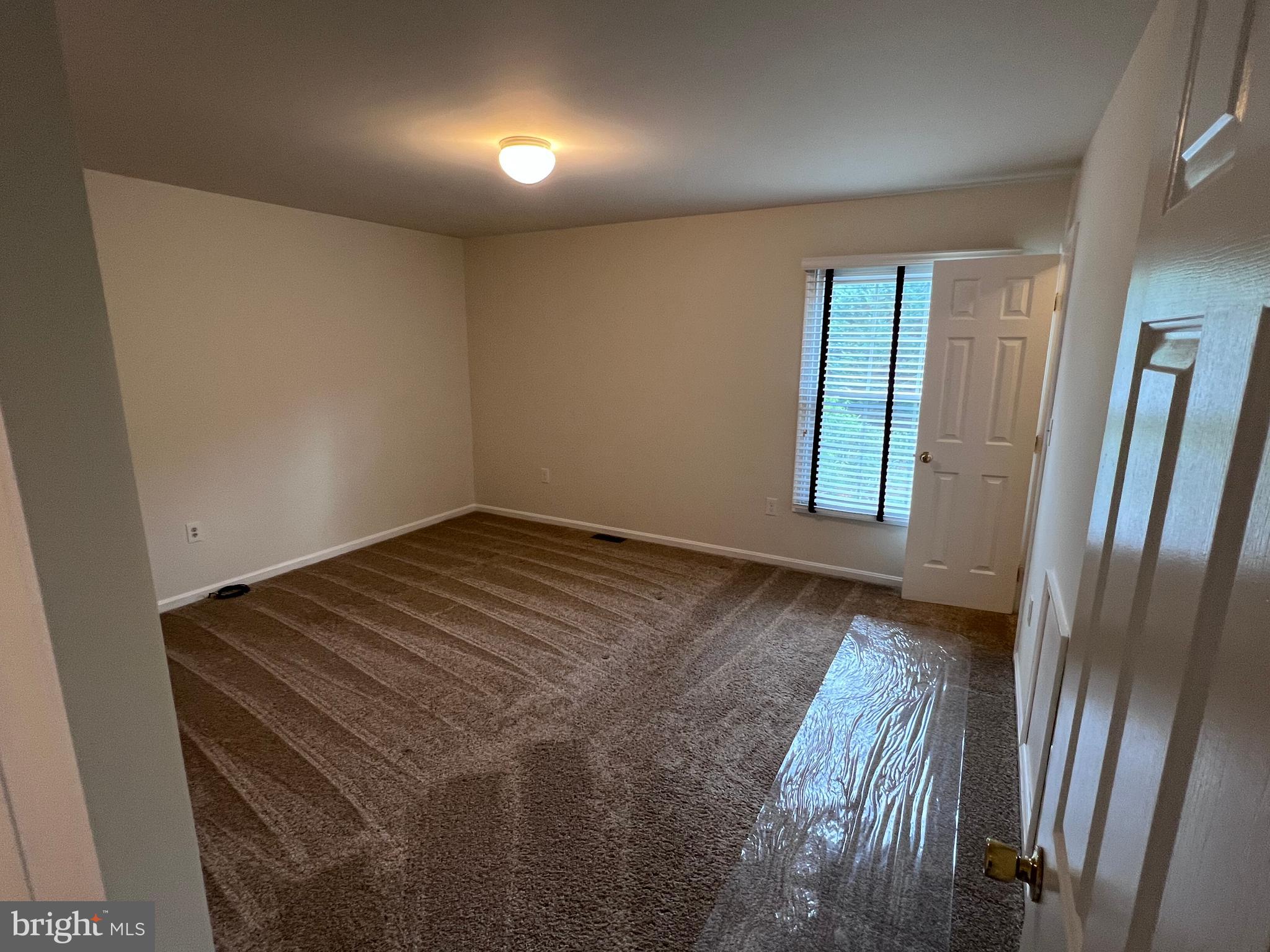 THE PINES - Residential