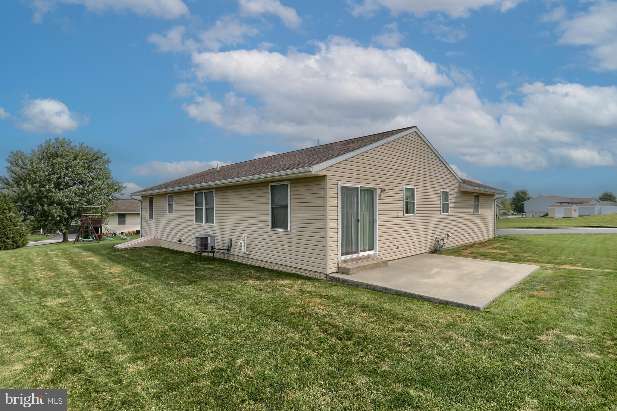 NEWBURG VILLAGE - Residential