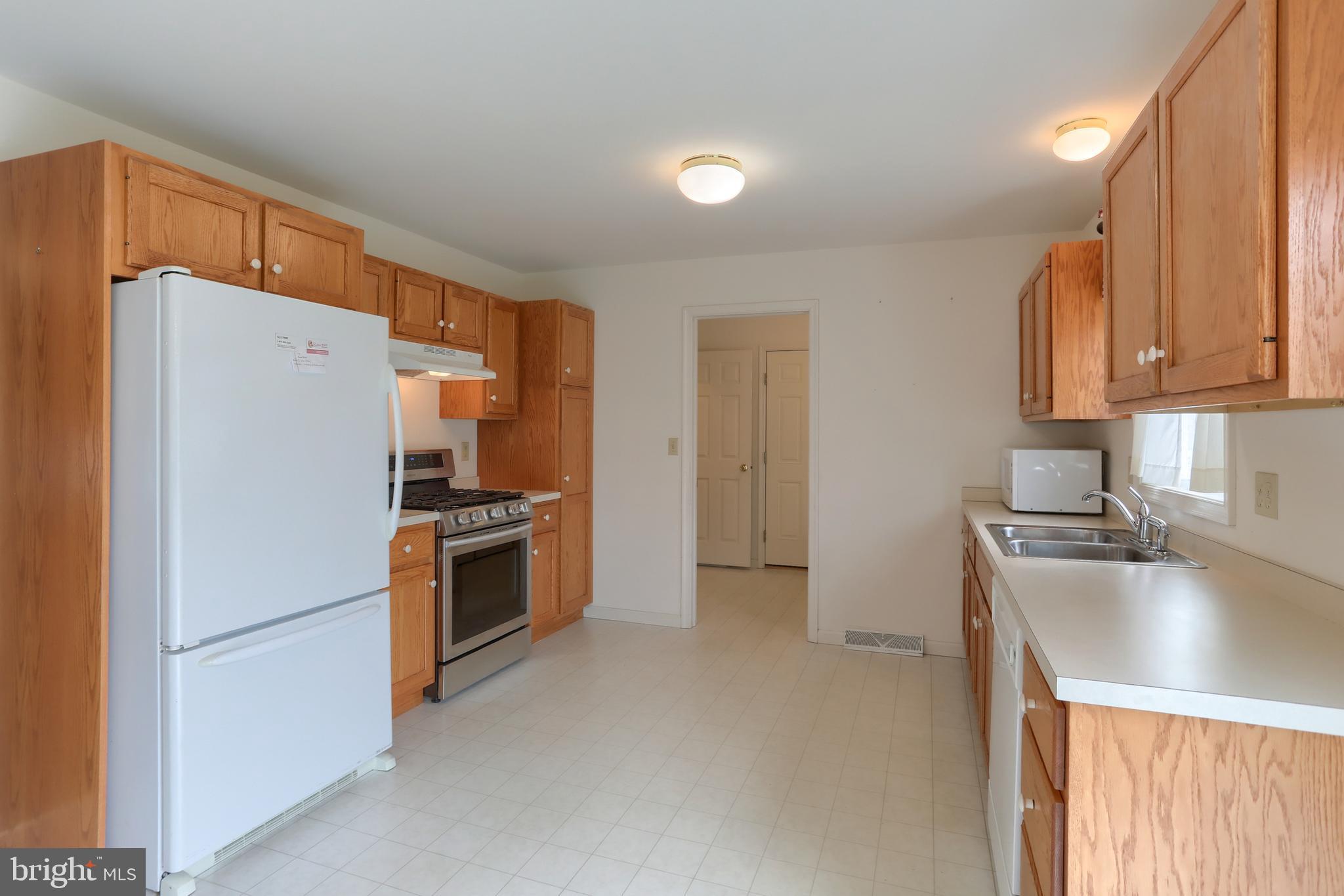 NEWBURG VILLAGE - Residential