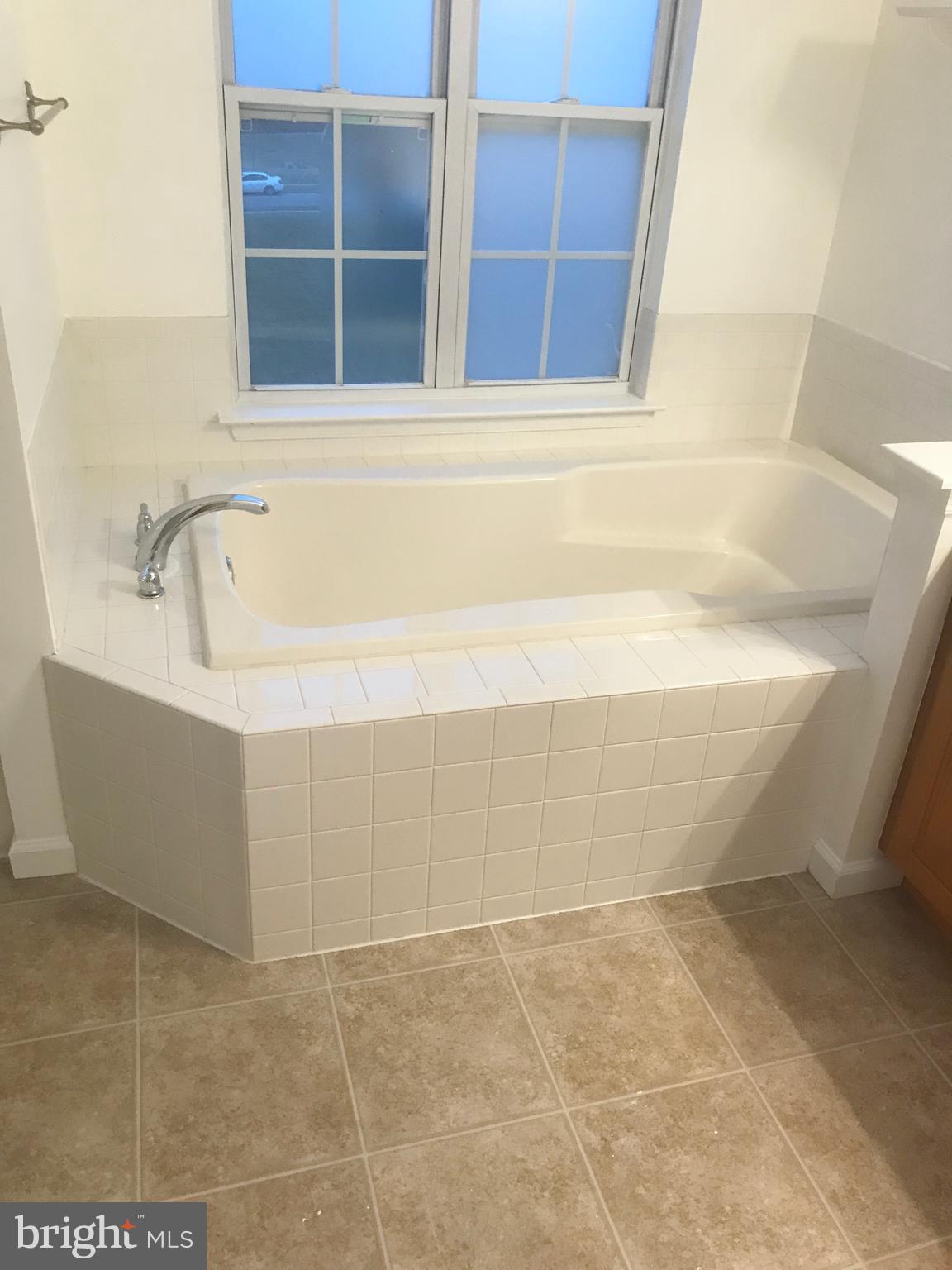 JACKSON HEIGHTS - Residential Lease