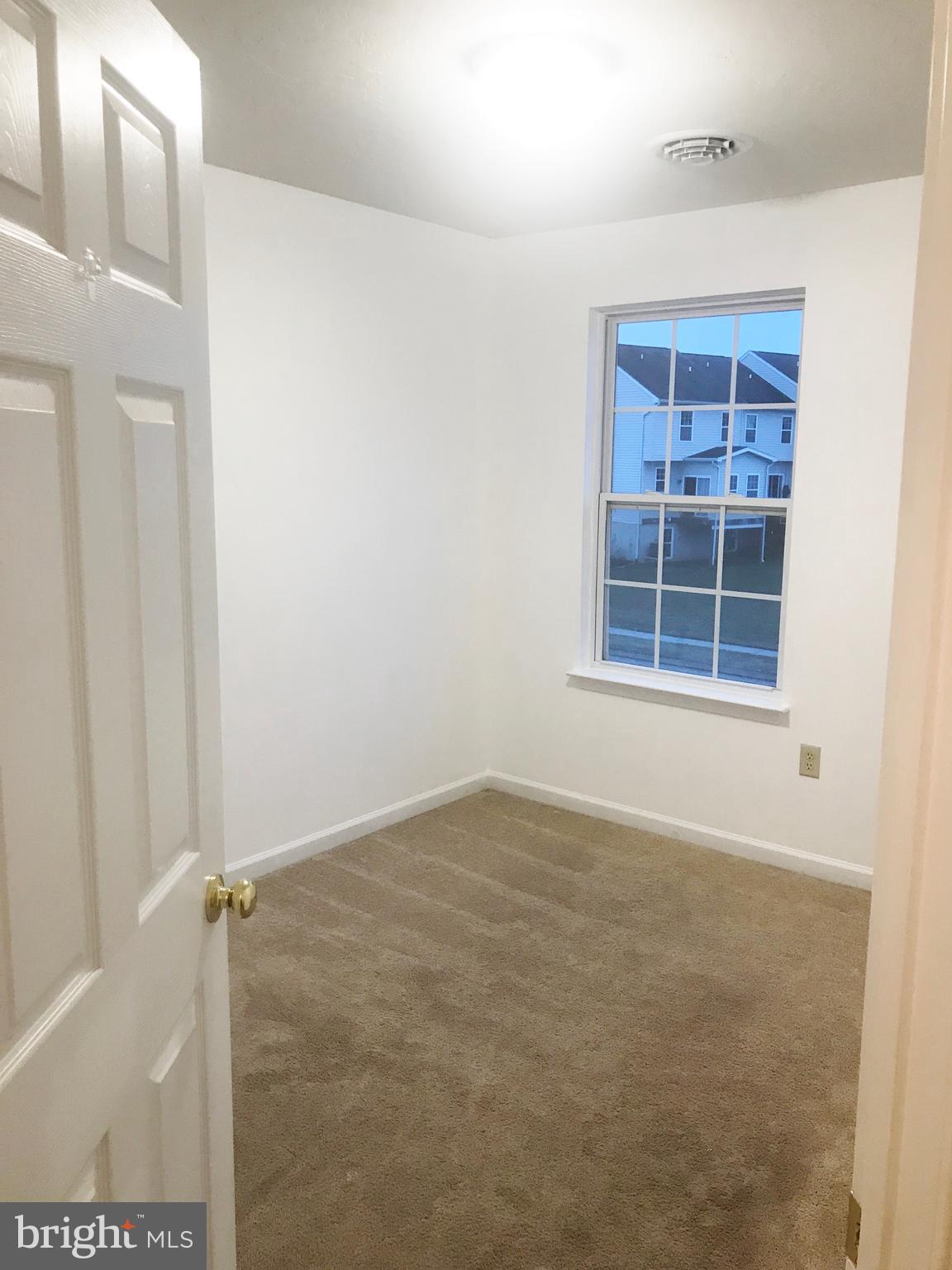 JACKSON HEIGHTS - Residential Lease
