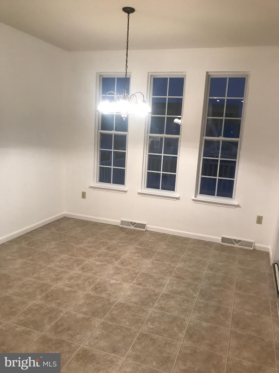 JACKSON HEIGHTS - Residential Lease