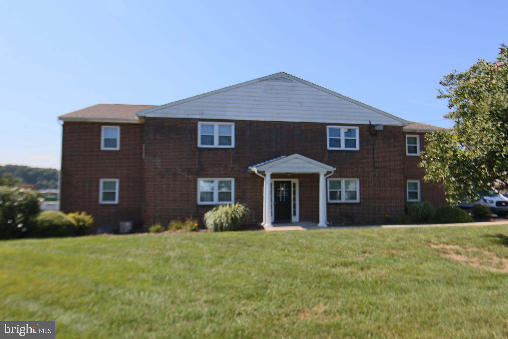RUTHERFORD - Commercial Sale