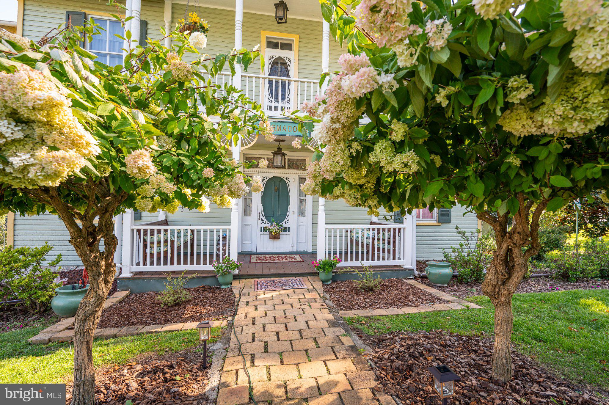 HARPERS FERRY - Residential