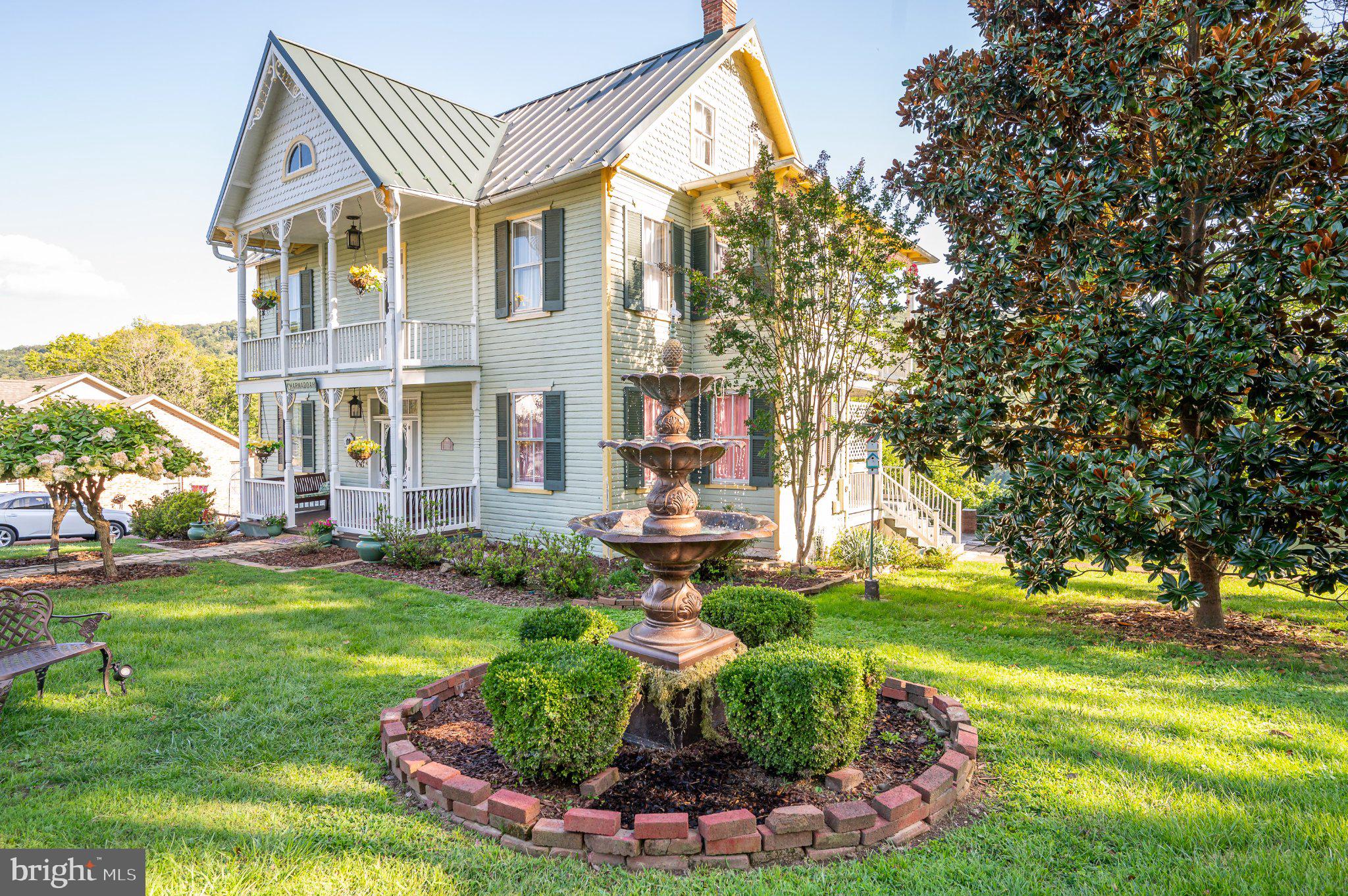HARPERS FERRY - Residential