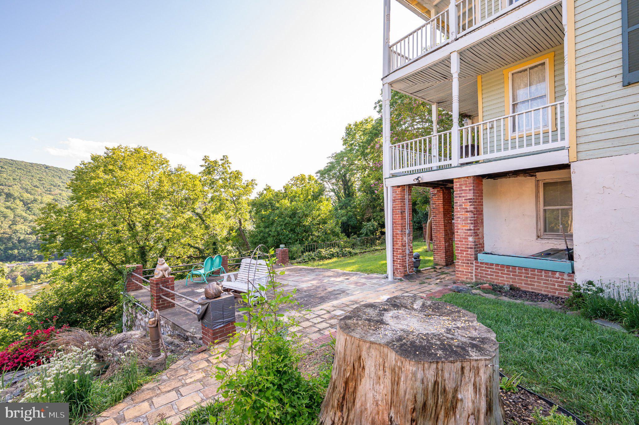 HARPERS FERRY - Residential