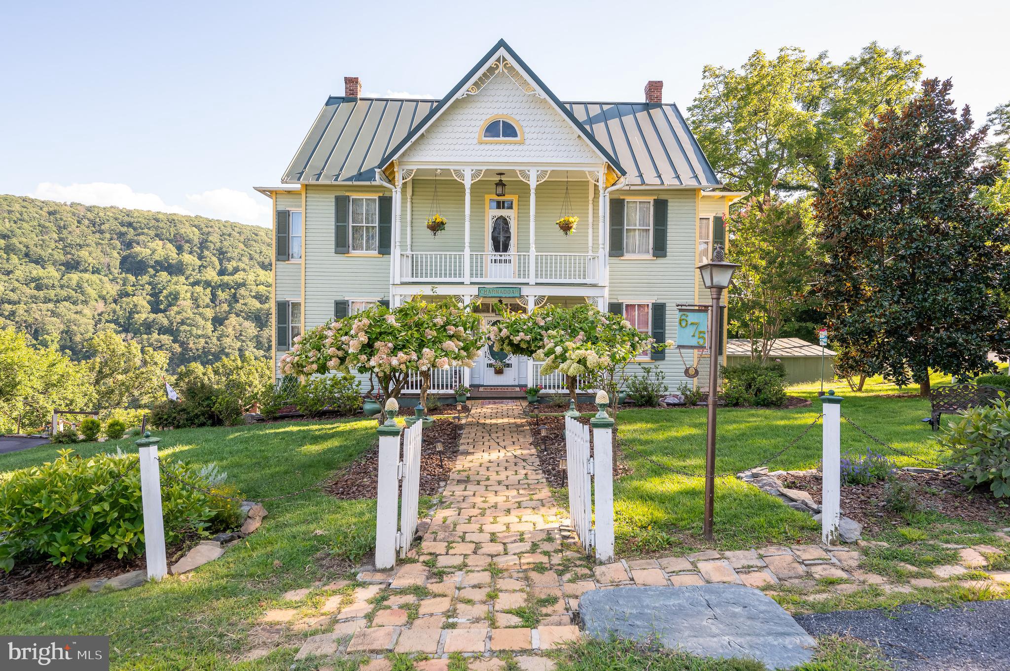 HARPERS FERRY - Residential