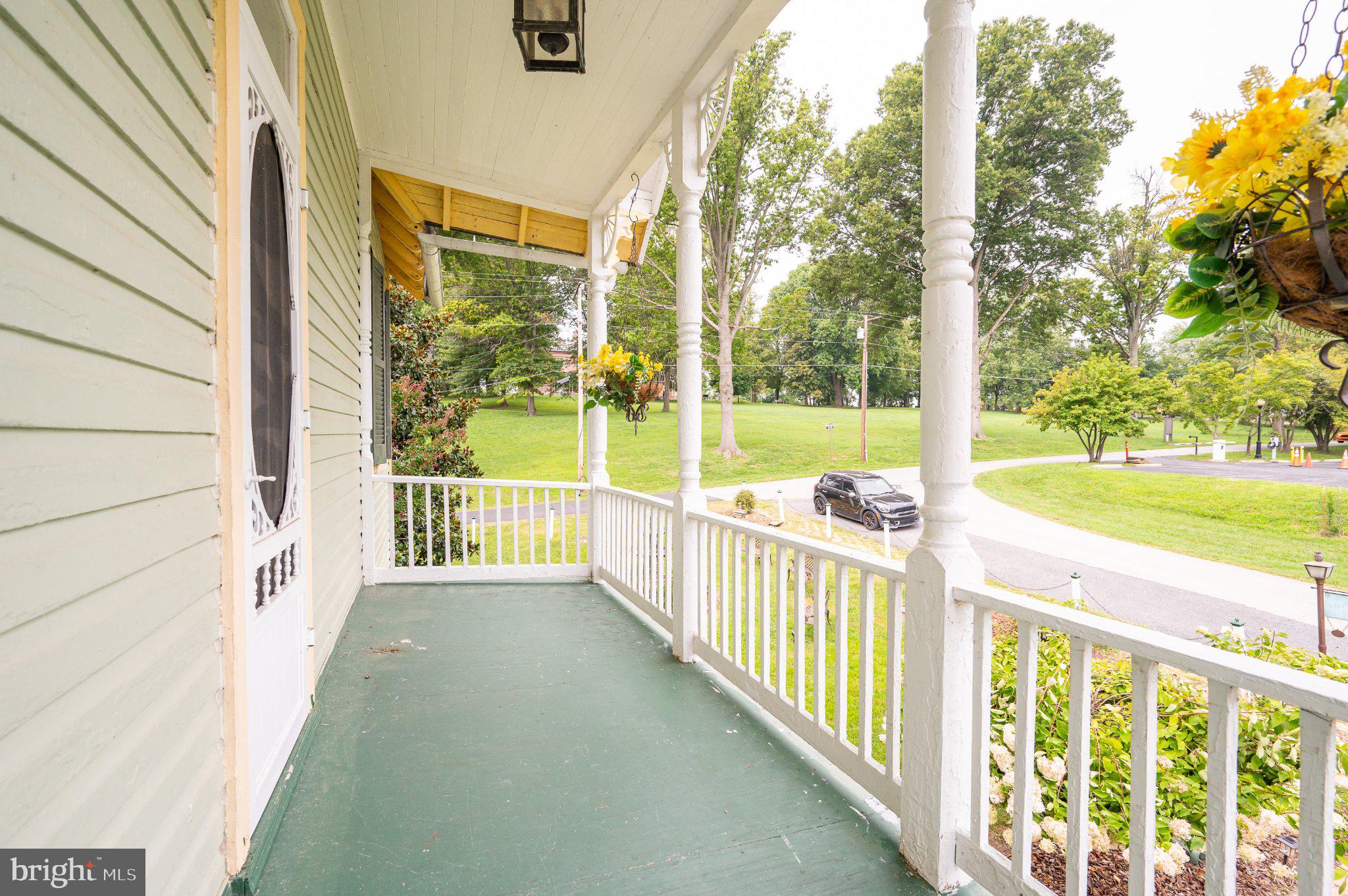HARPERS FERRY - Residential