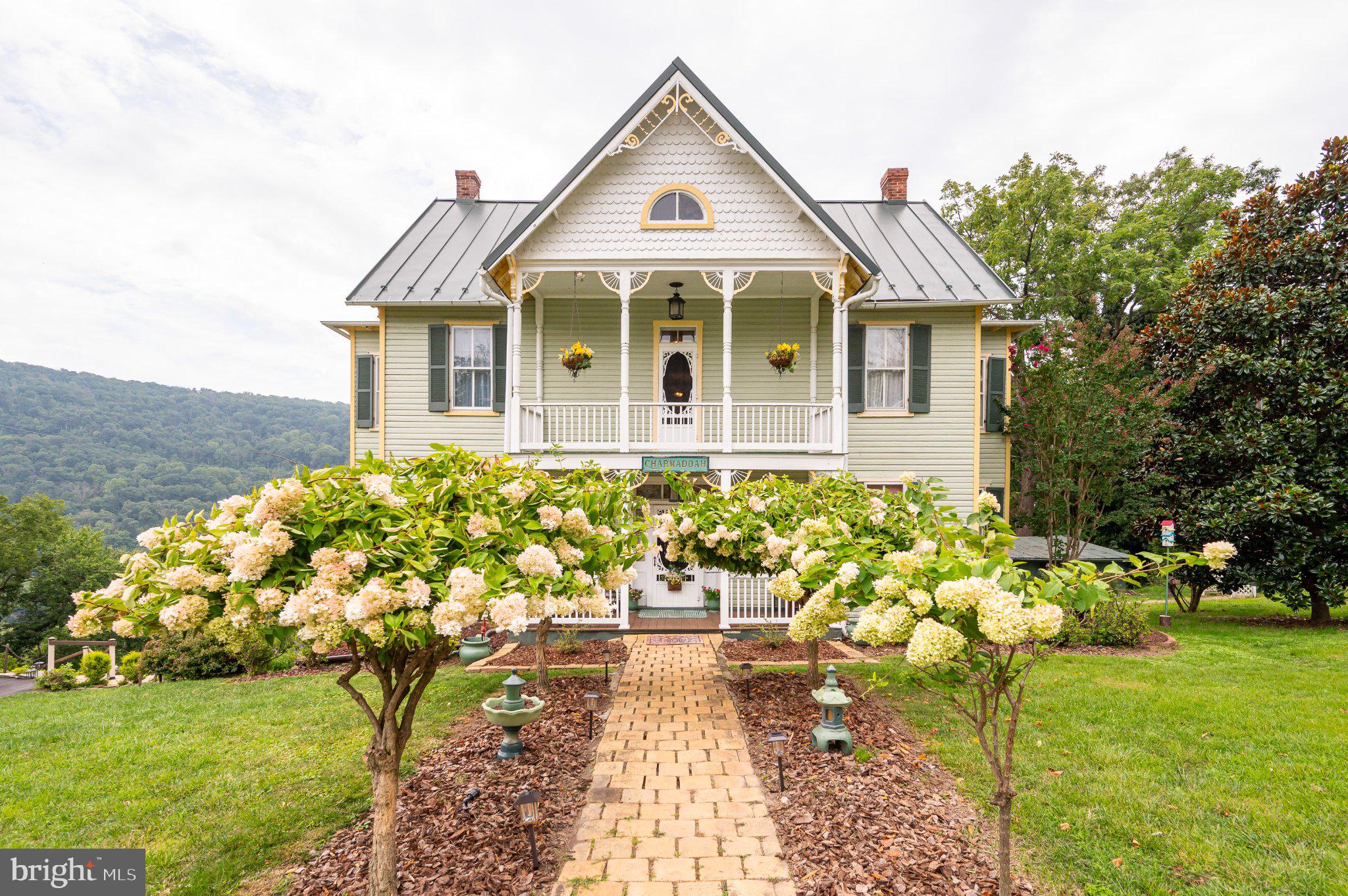 HARPERS FERRY - Residential