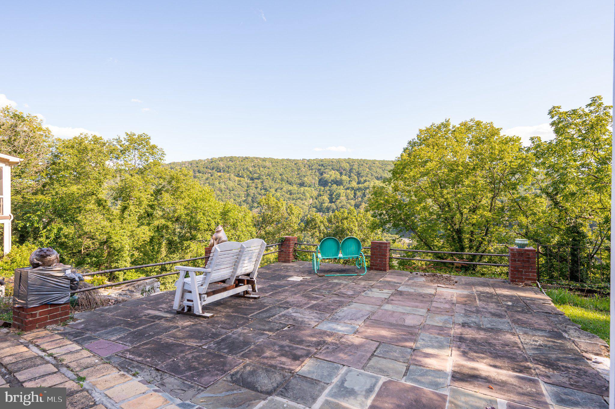HARPERS FERRY - Residential